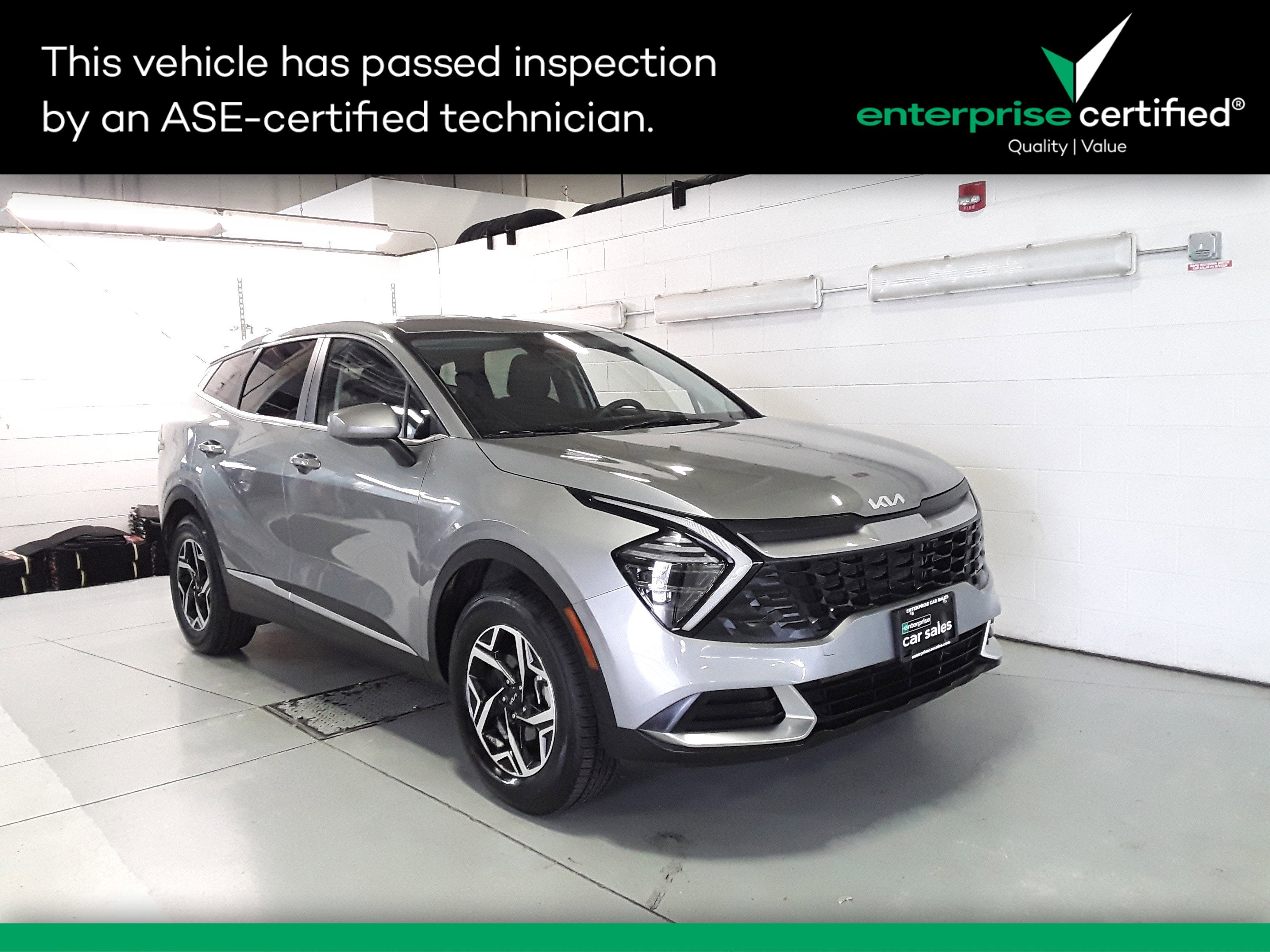 Used 2024 Kia Sportage LX AWD