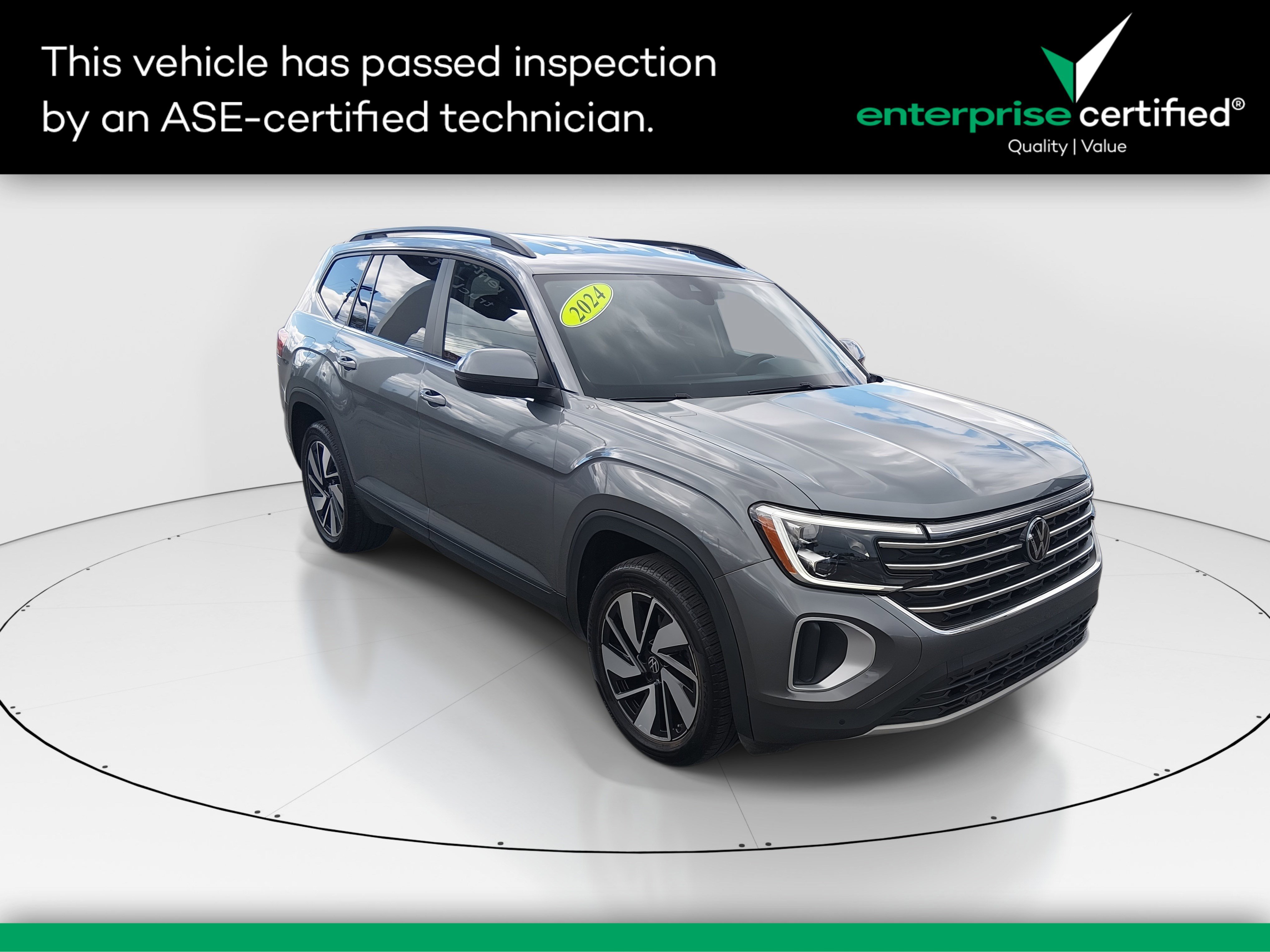 Used 2024 Volkswagen Atlas 2.0T SE w/Technology FWD