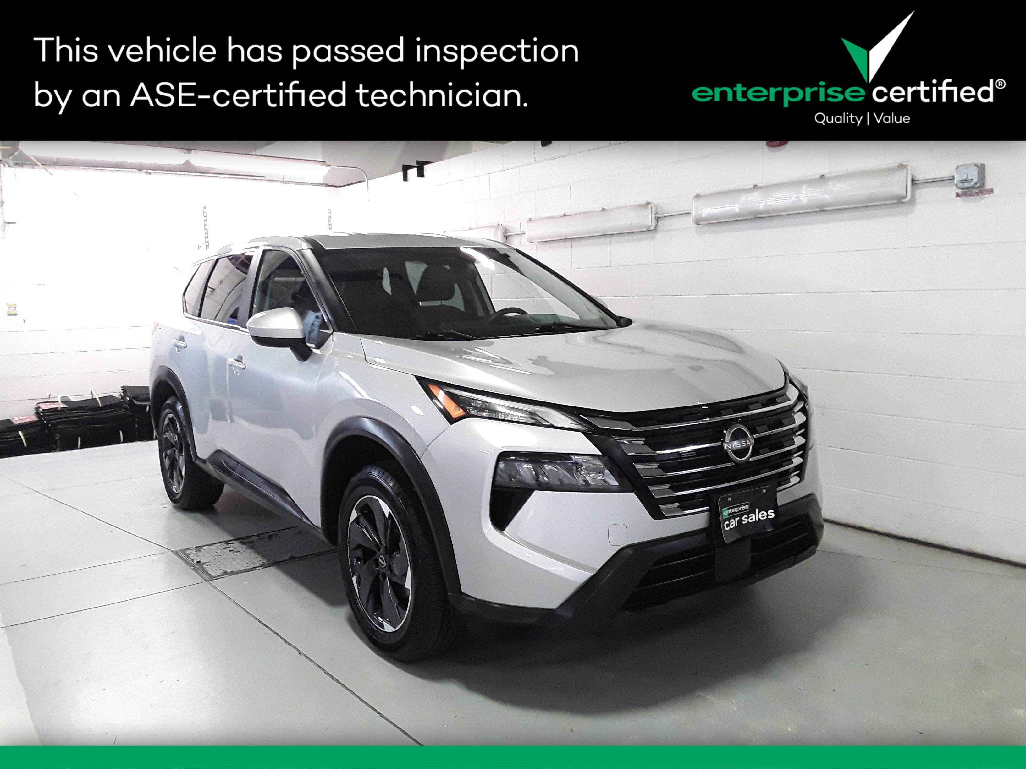 Used 2024 Nissan Rogue AWD SV