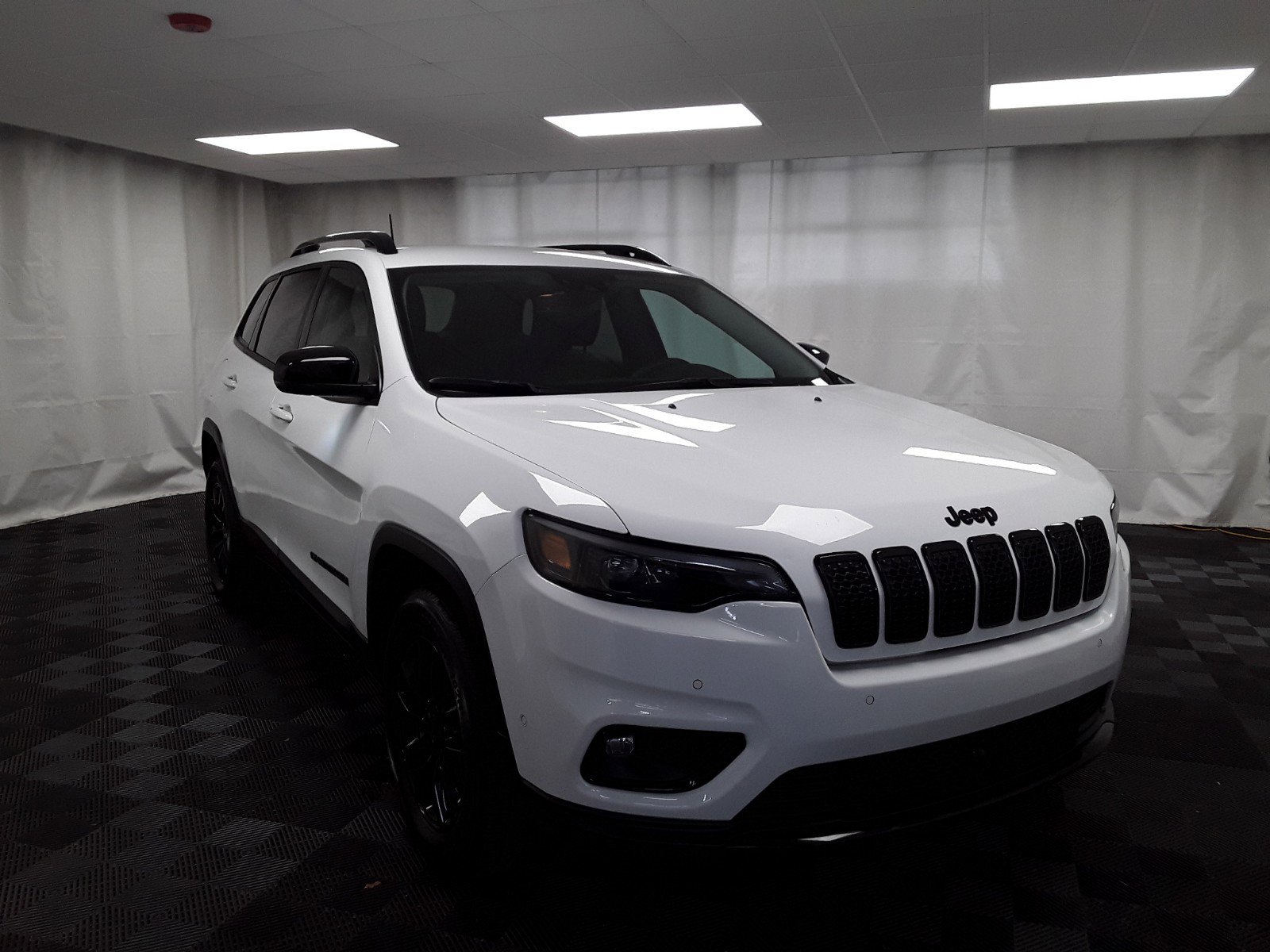 2023 Jeep Cherokee Altitude Lux 4x4