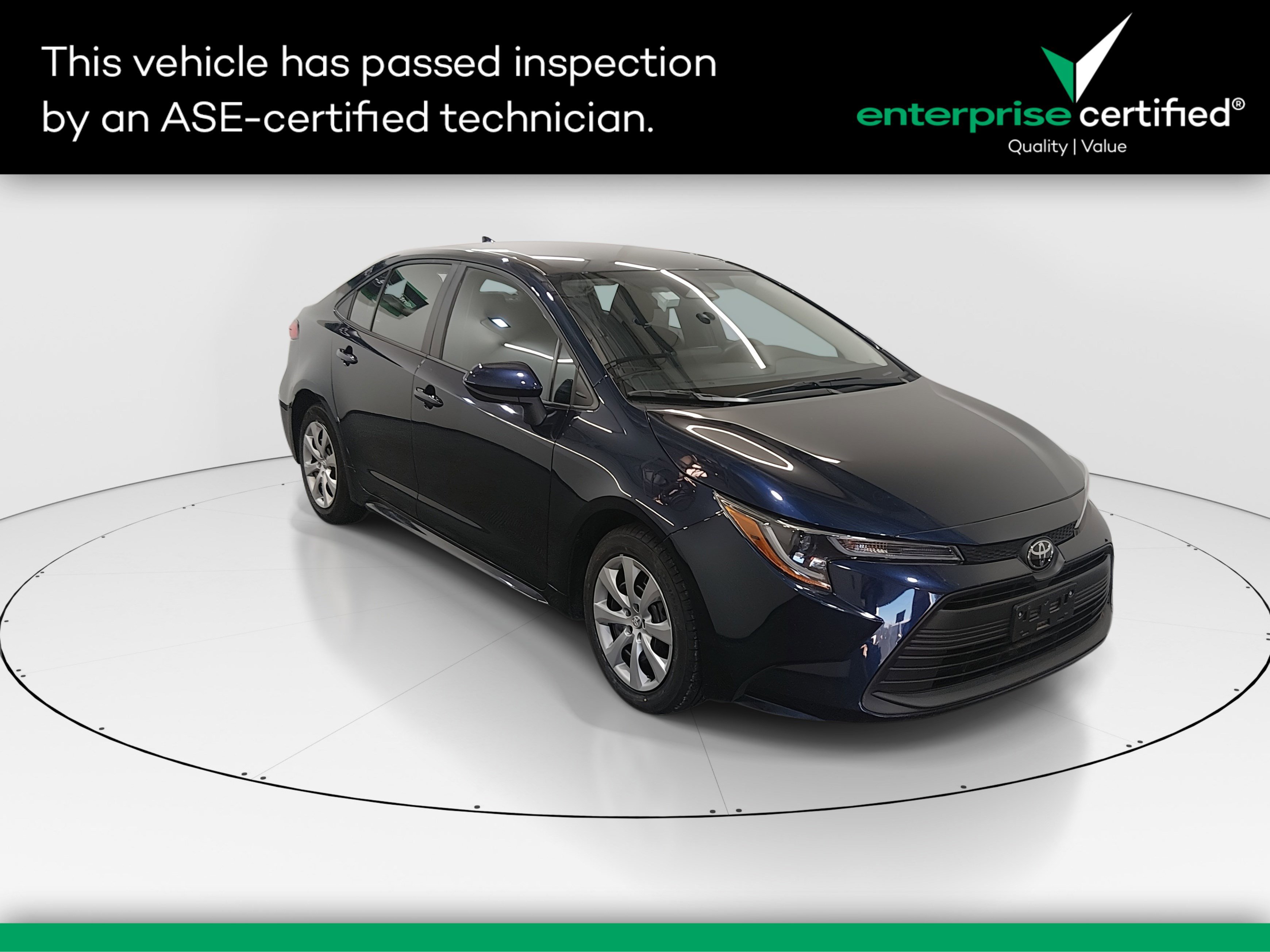 2023 Toyota Corolla LE's photo