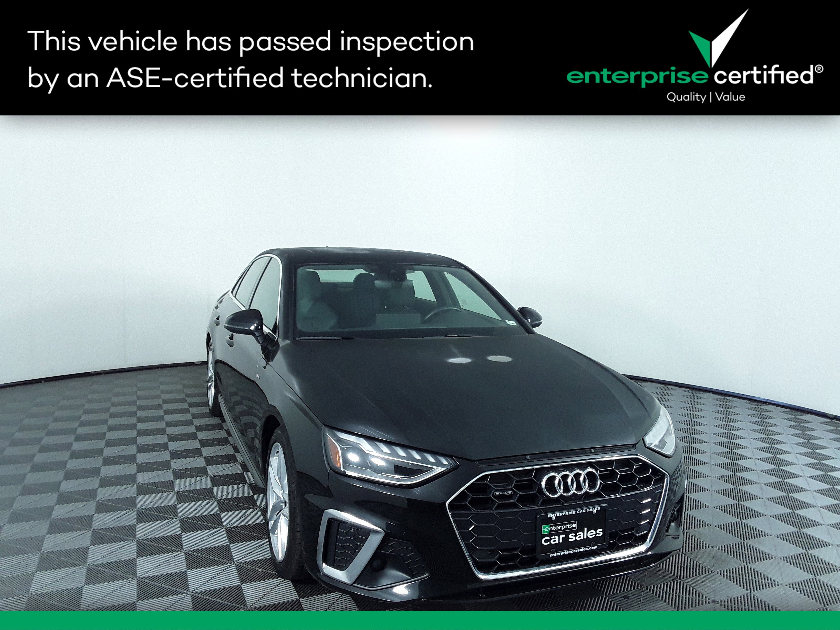 2024 Audi A4 Sedan S line Premium Plus 45 TFSI quattro