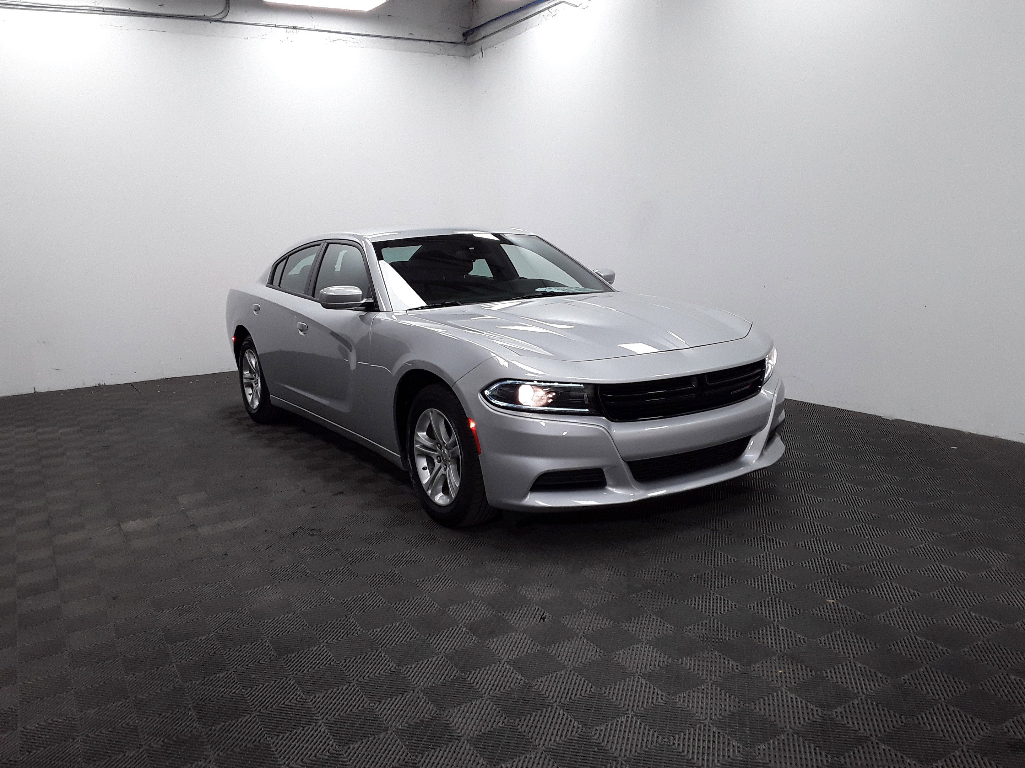 2022 Dodge Charger SXT RWD