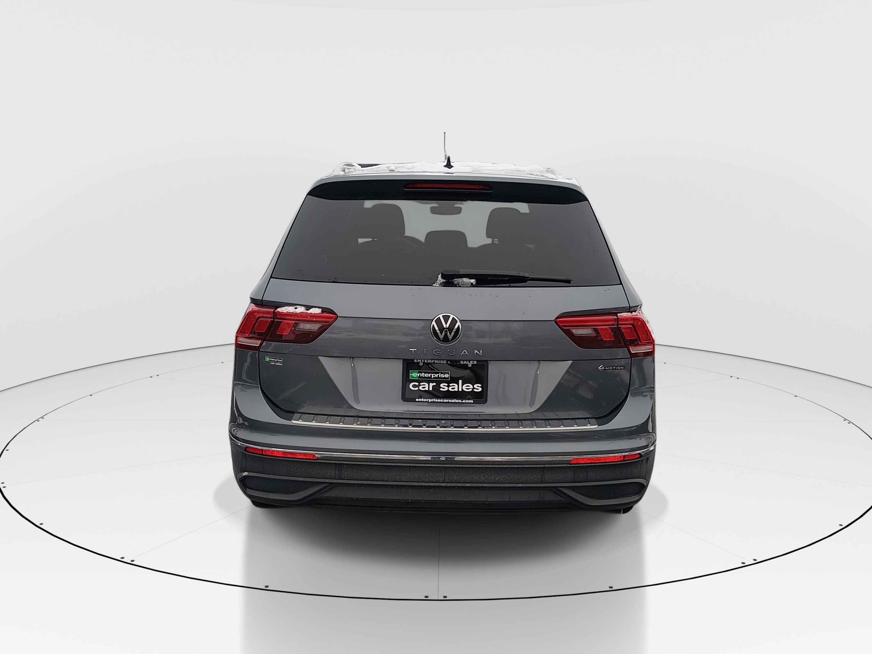 Image of Used 2024 Volkswagen Tiguan 2.0T Wolfsburg Edition 4MOTION