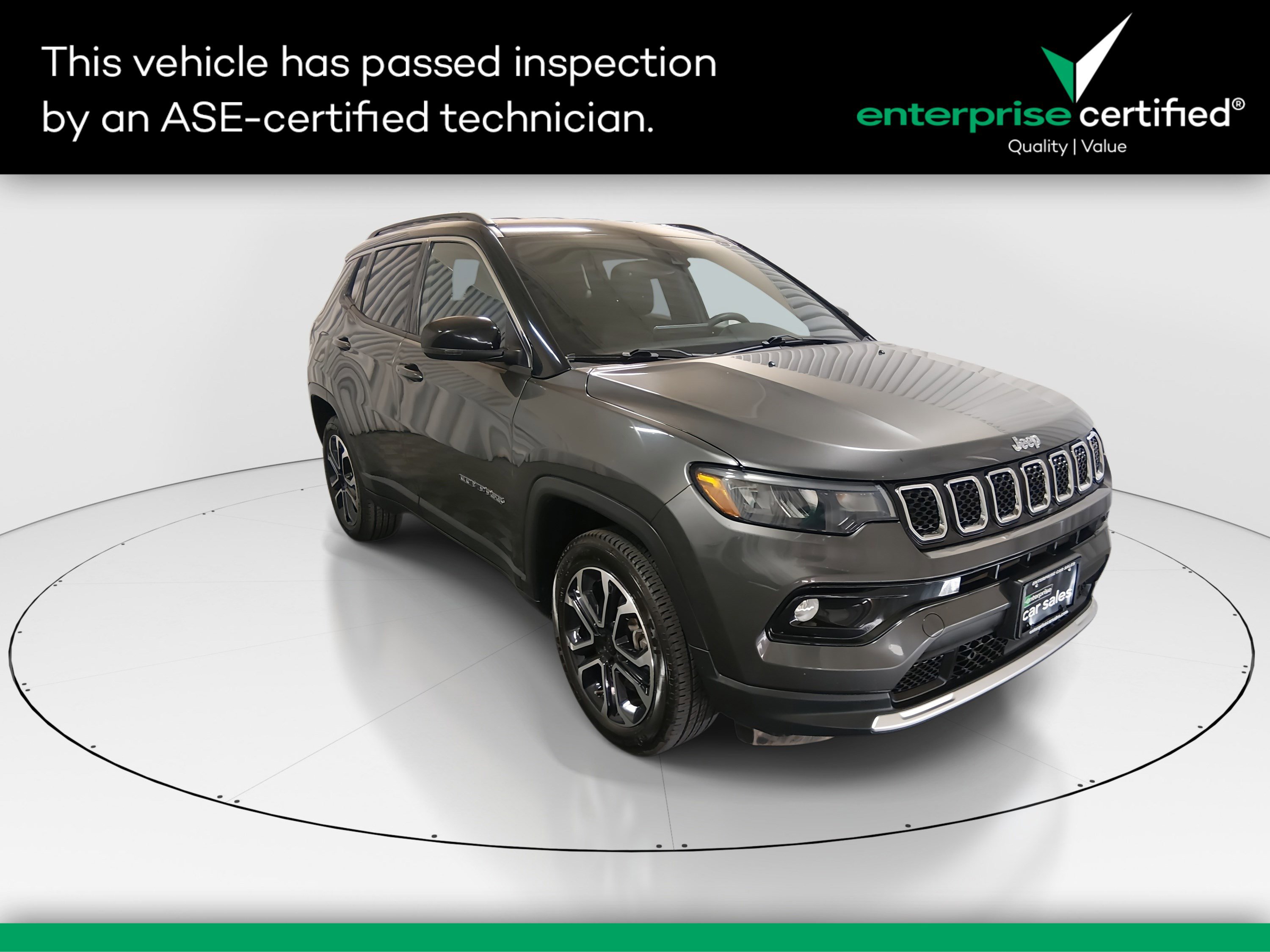 2023 Jeep Compass Limited's photo