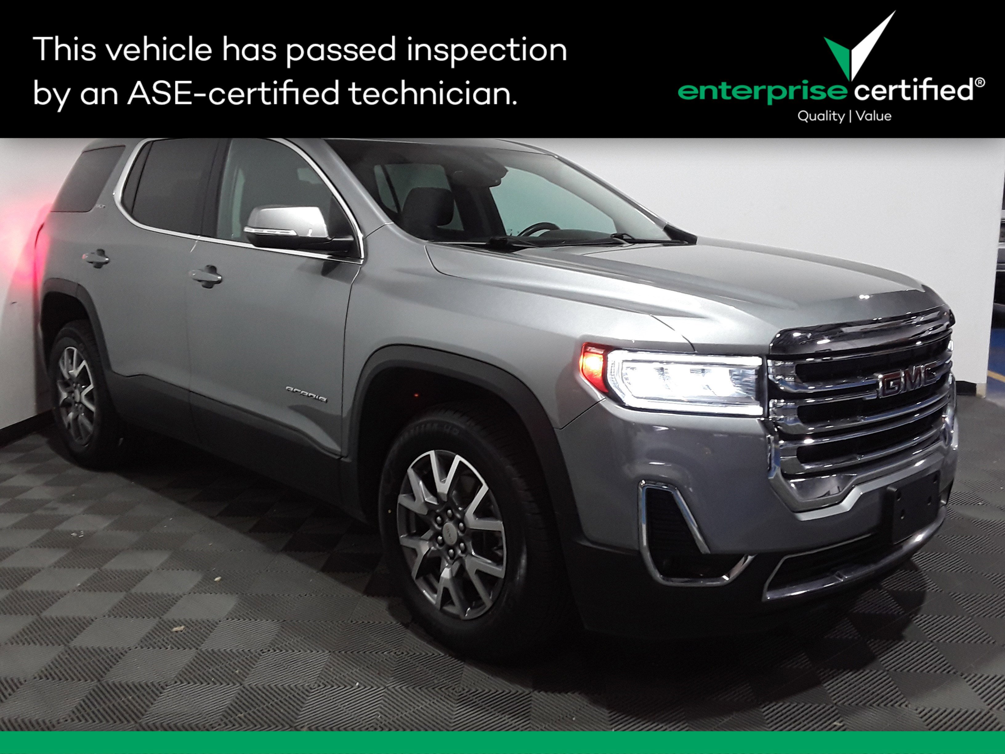 2023 GMC Acadia SLT's photo