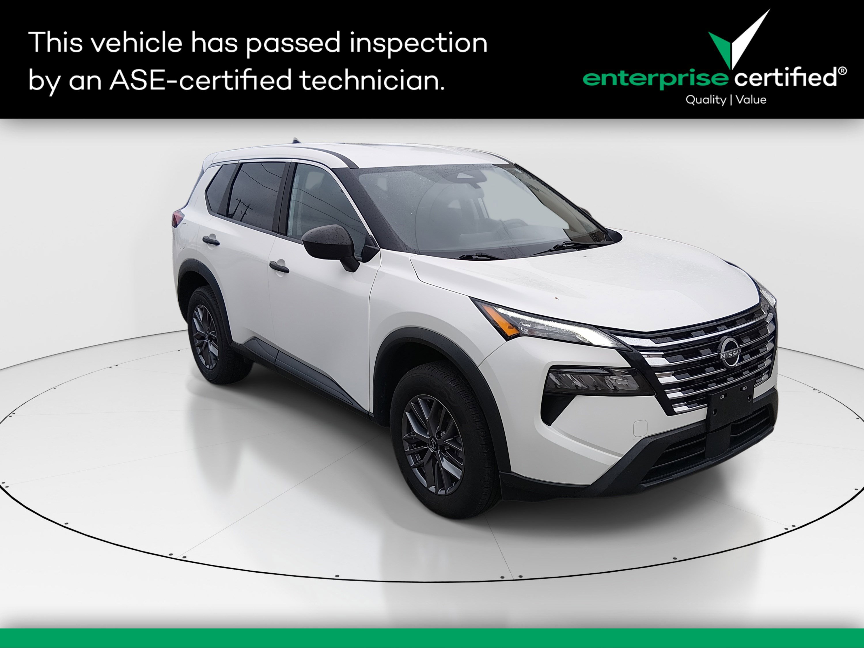 2024 Nissan Rogue S's photo