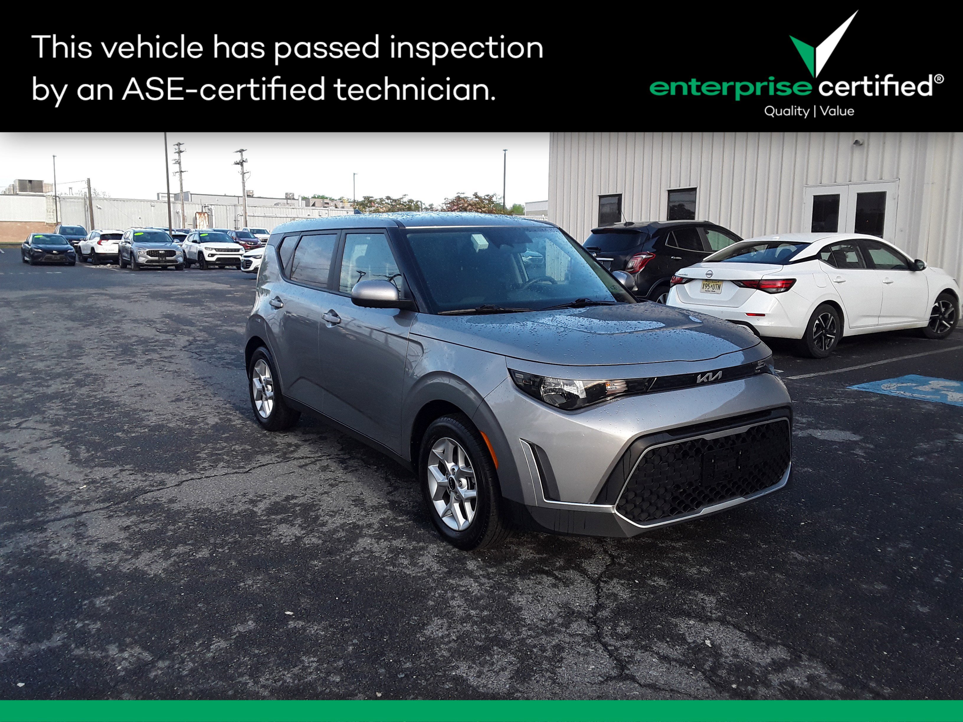 2023 Kia Soul LX IVT