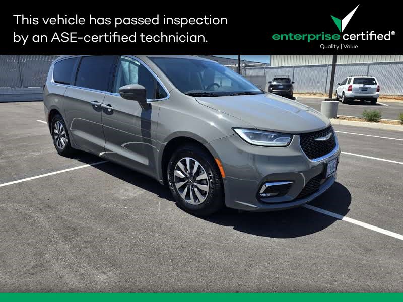 2021 Chrysler Pacifica Hybrid Touring L FWD