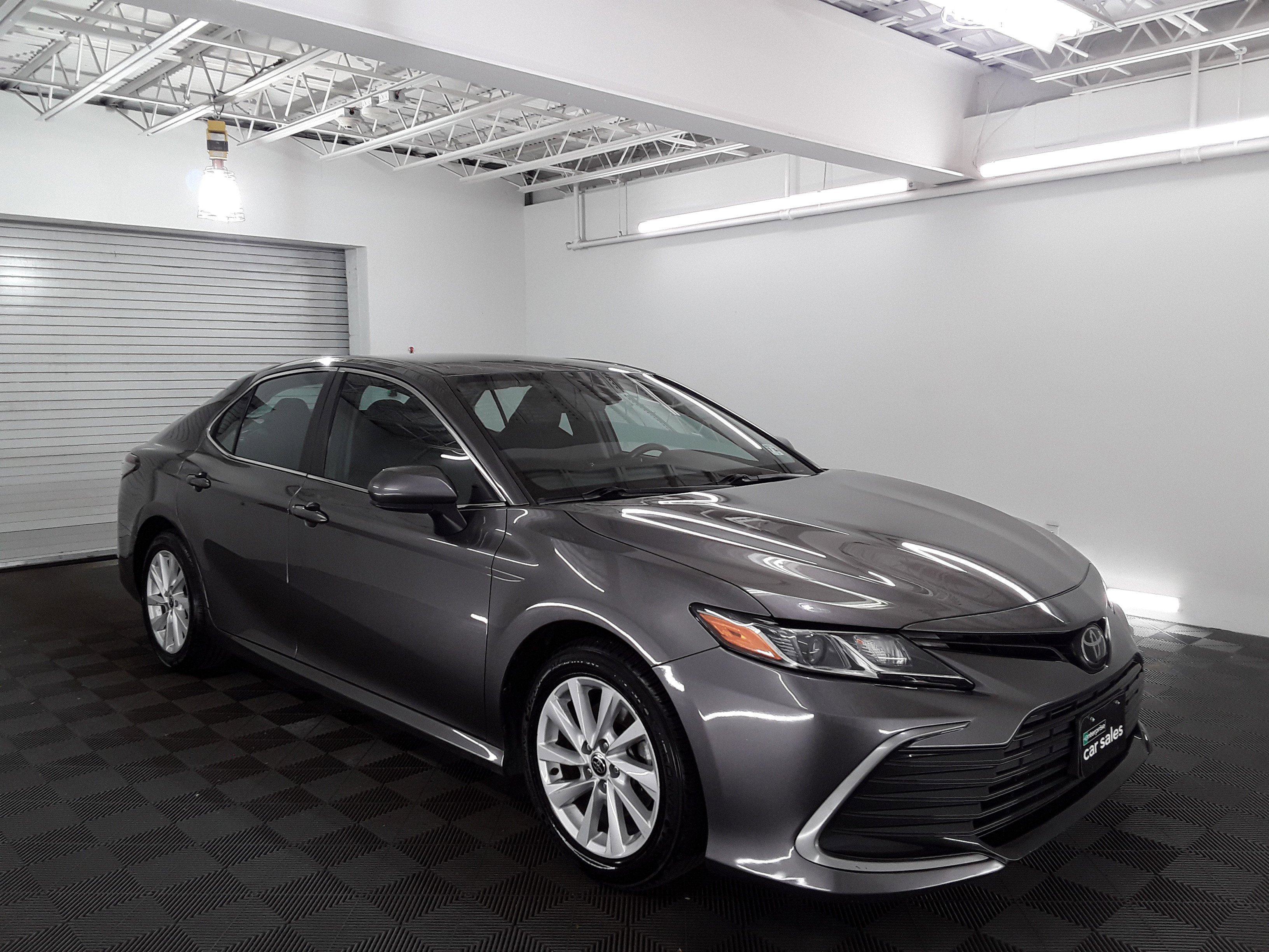 2022 Toyota Camry LE Auto