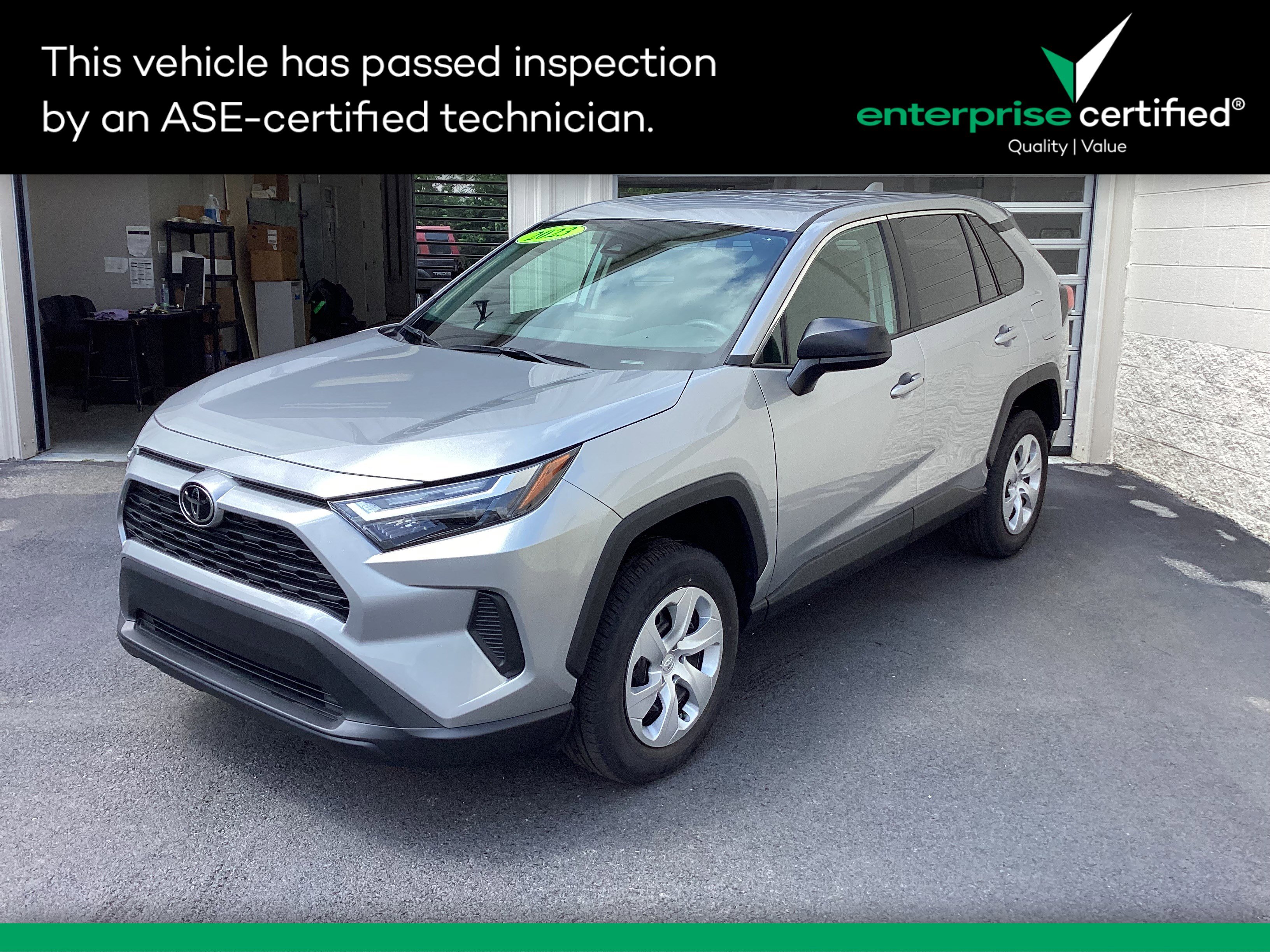2023 Toyota RAV4 LE FWD