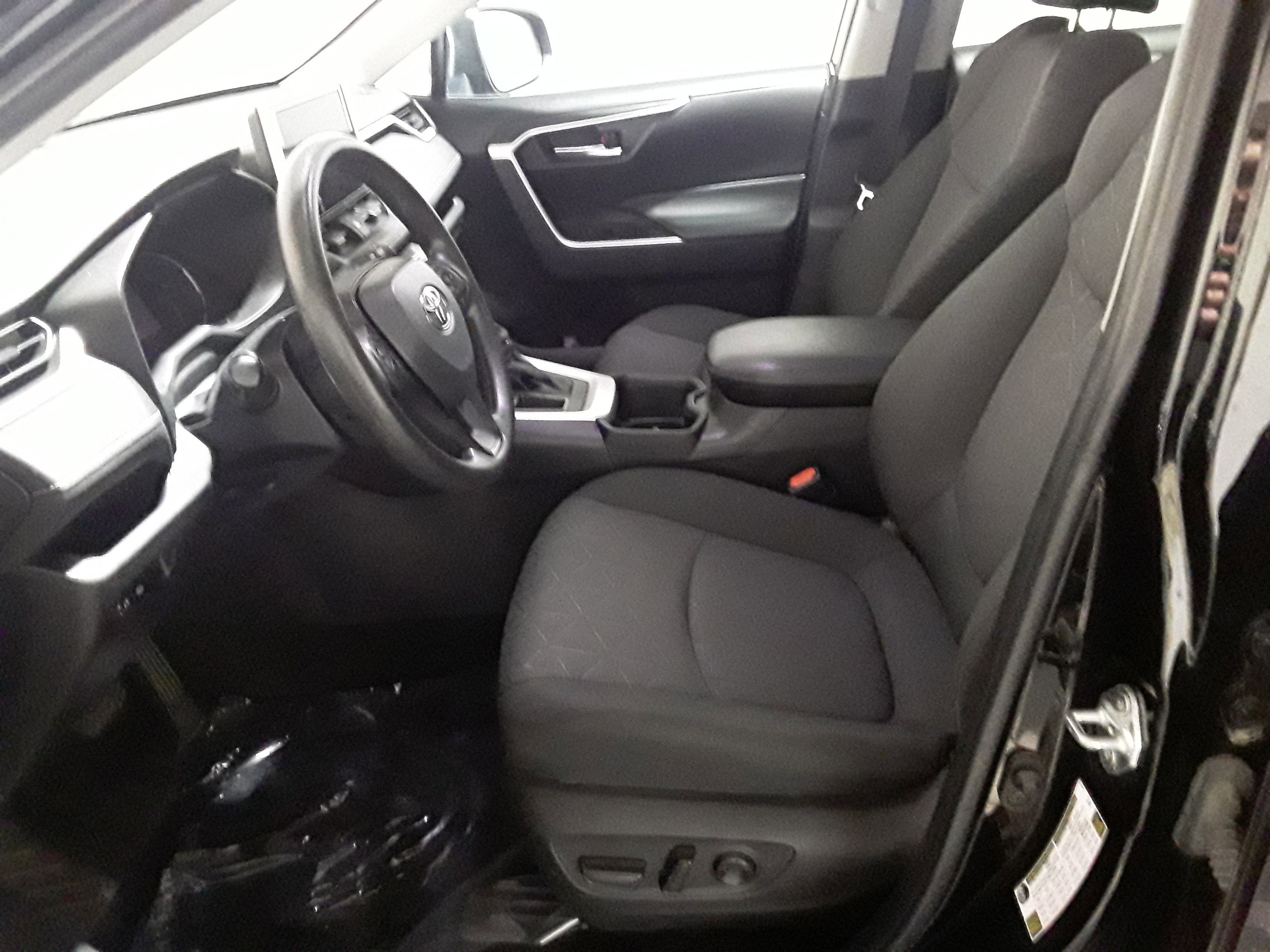 Image 10 of Used 2023 Toyota RAV4 XLE FWD