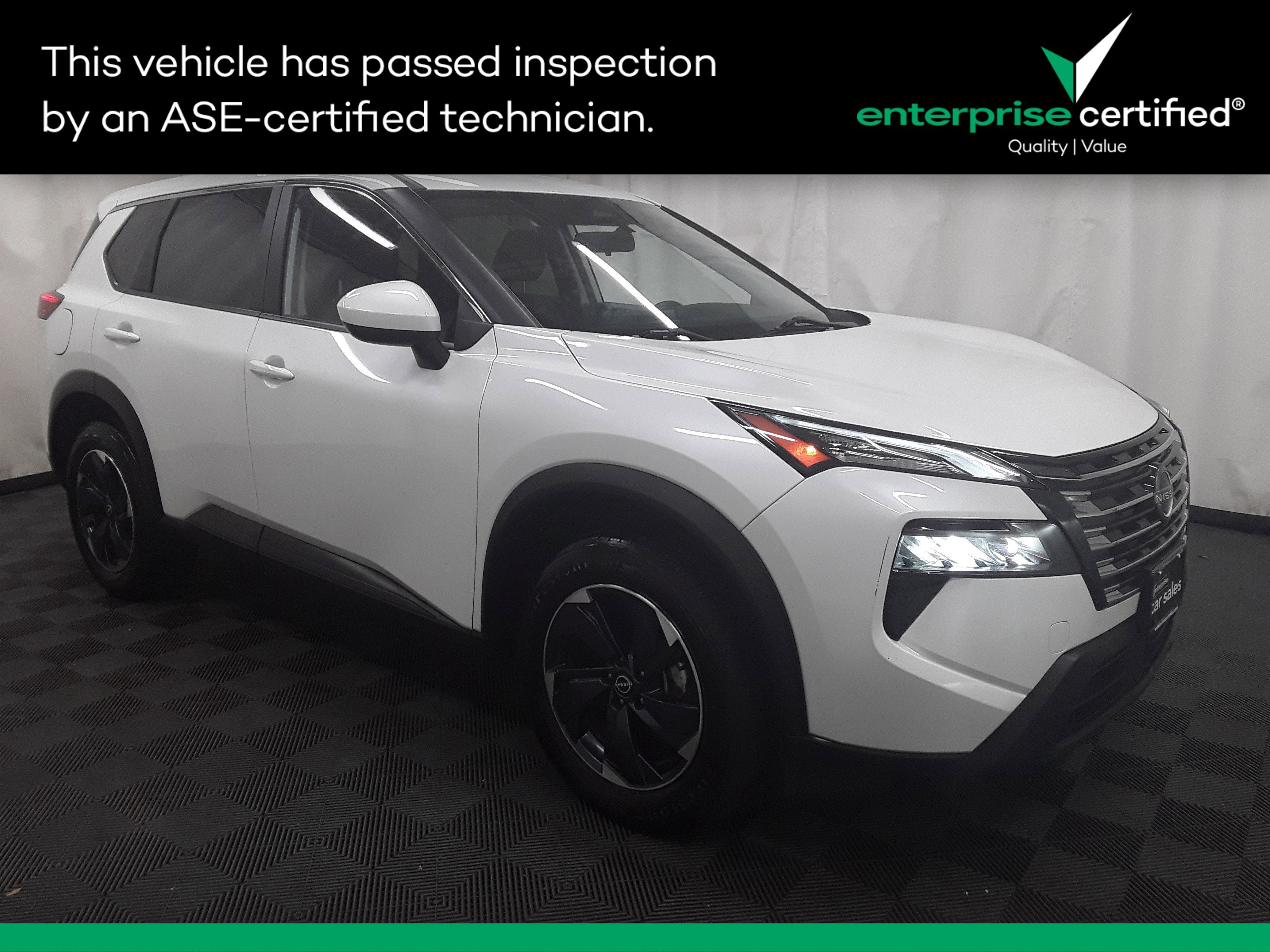Used 2024 Nissan Rogue AWD SV