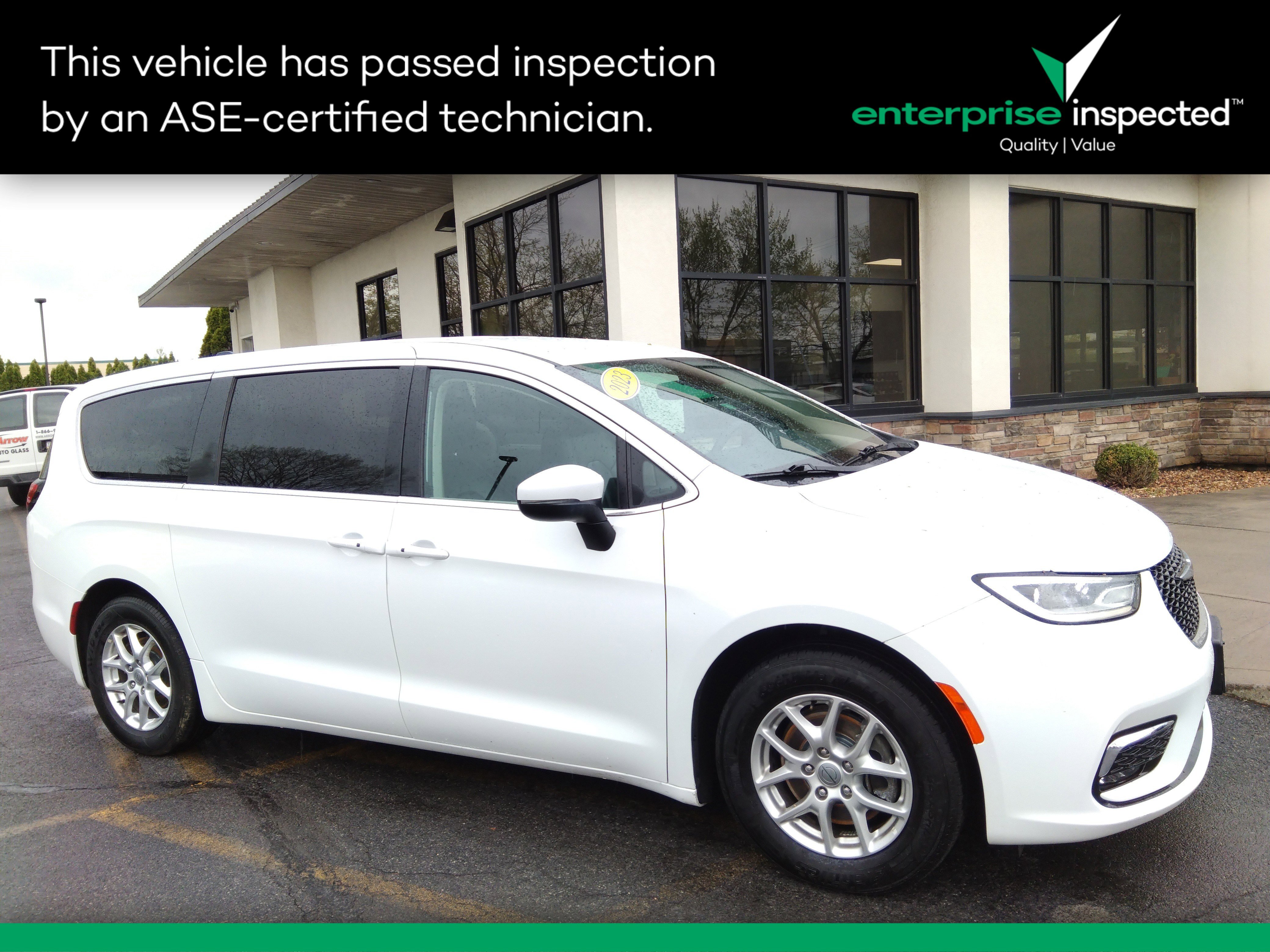 2023 Chrysler Pacifica Touring L FWD