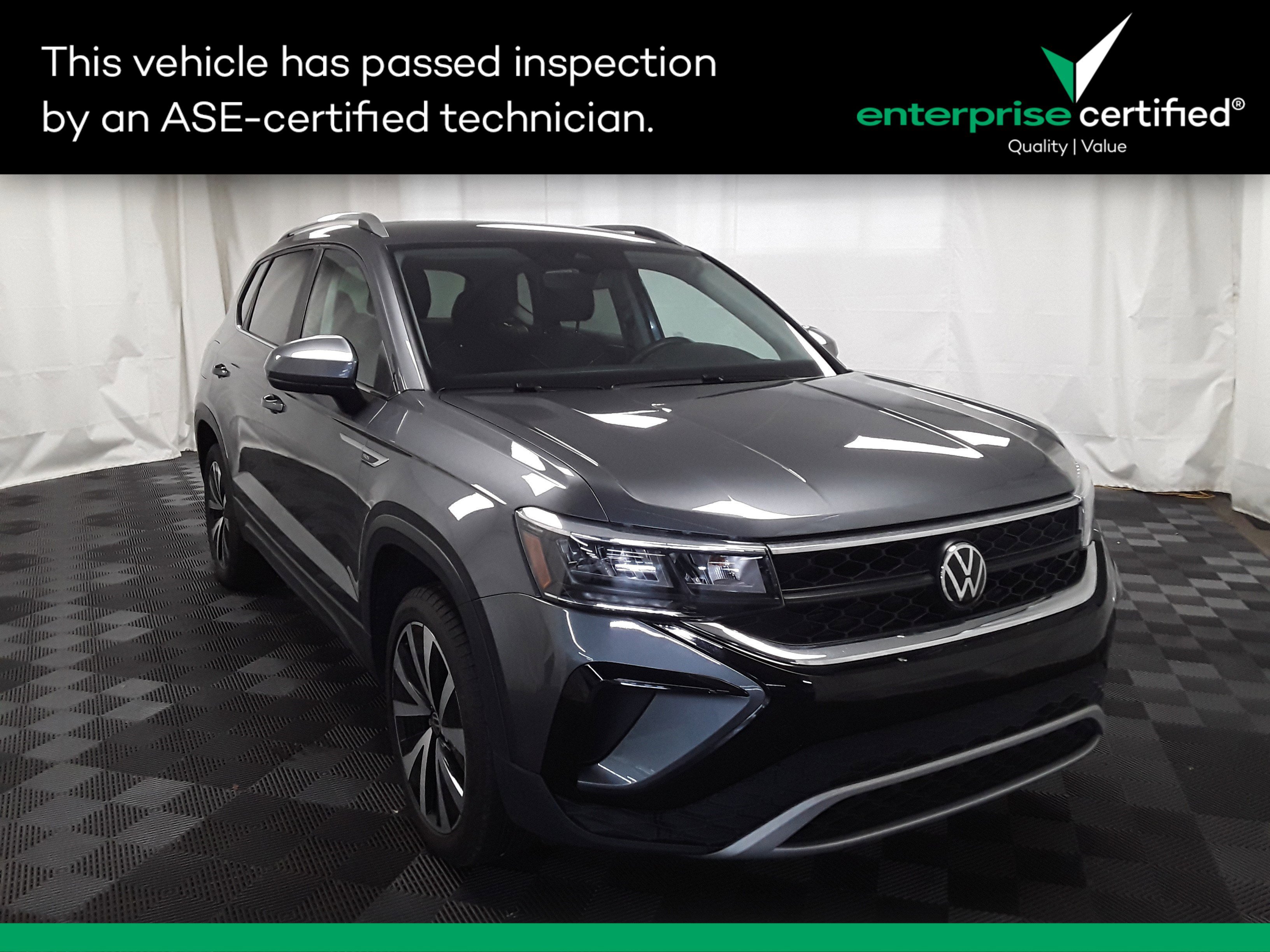 2024 Volkswagen Taos SE FWD