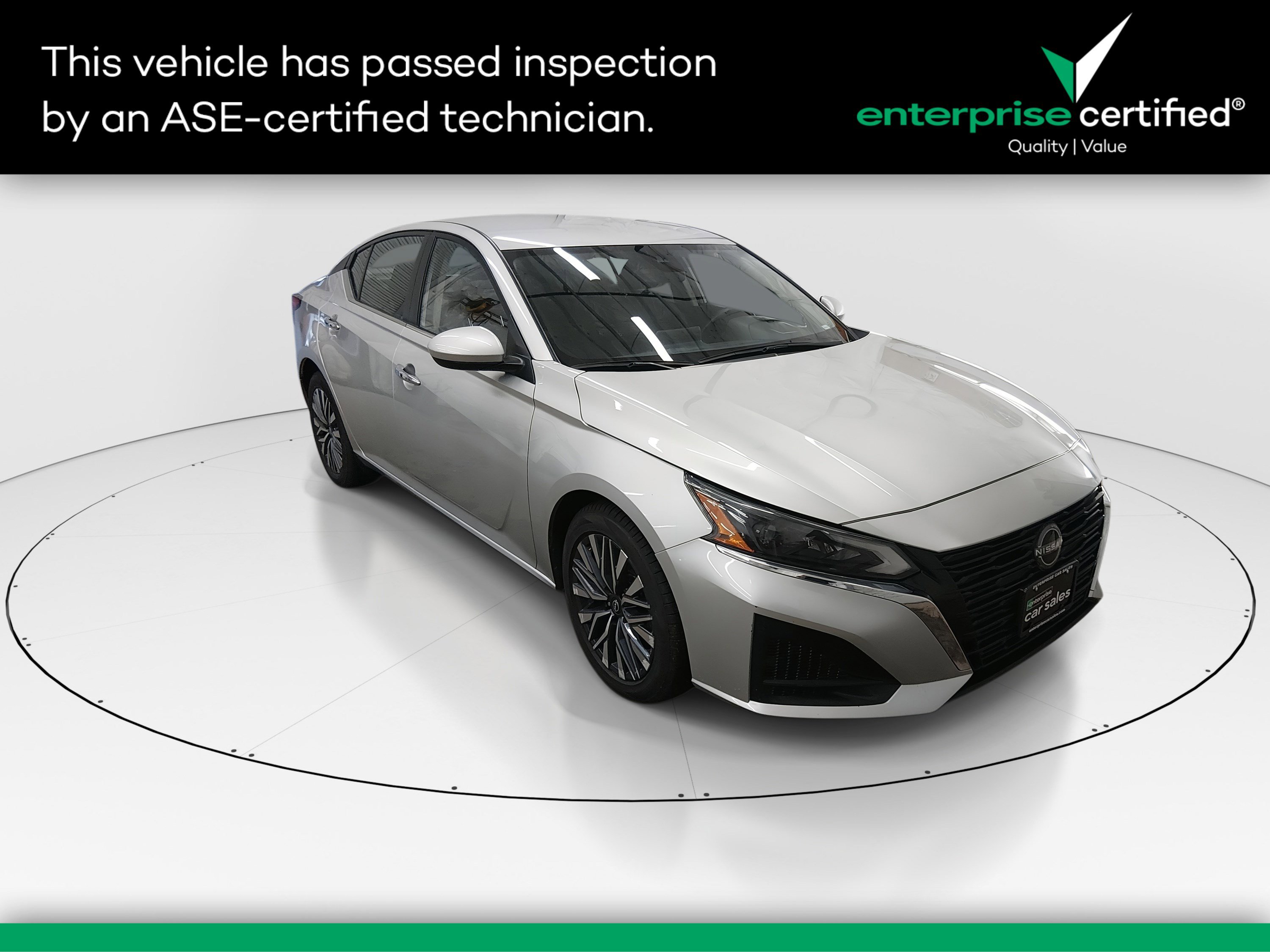 2023 Nissan Altima SV's photo