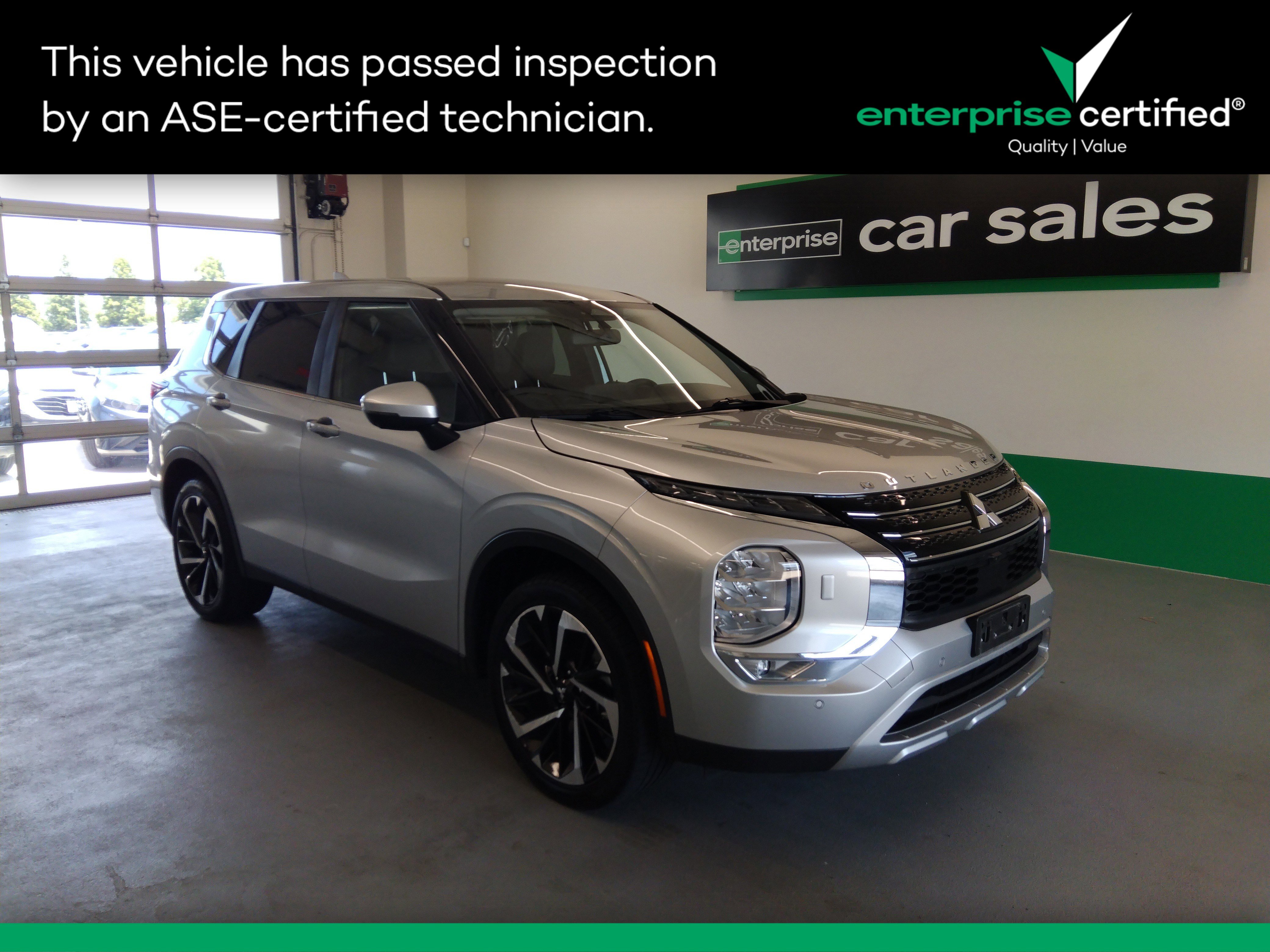 Used 2023 Mitsubishi Outlander SE S-AWC