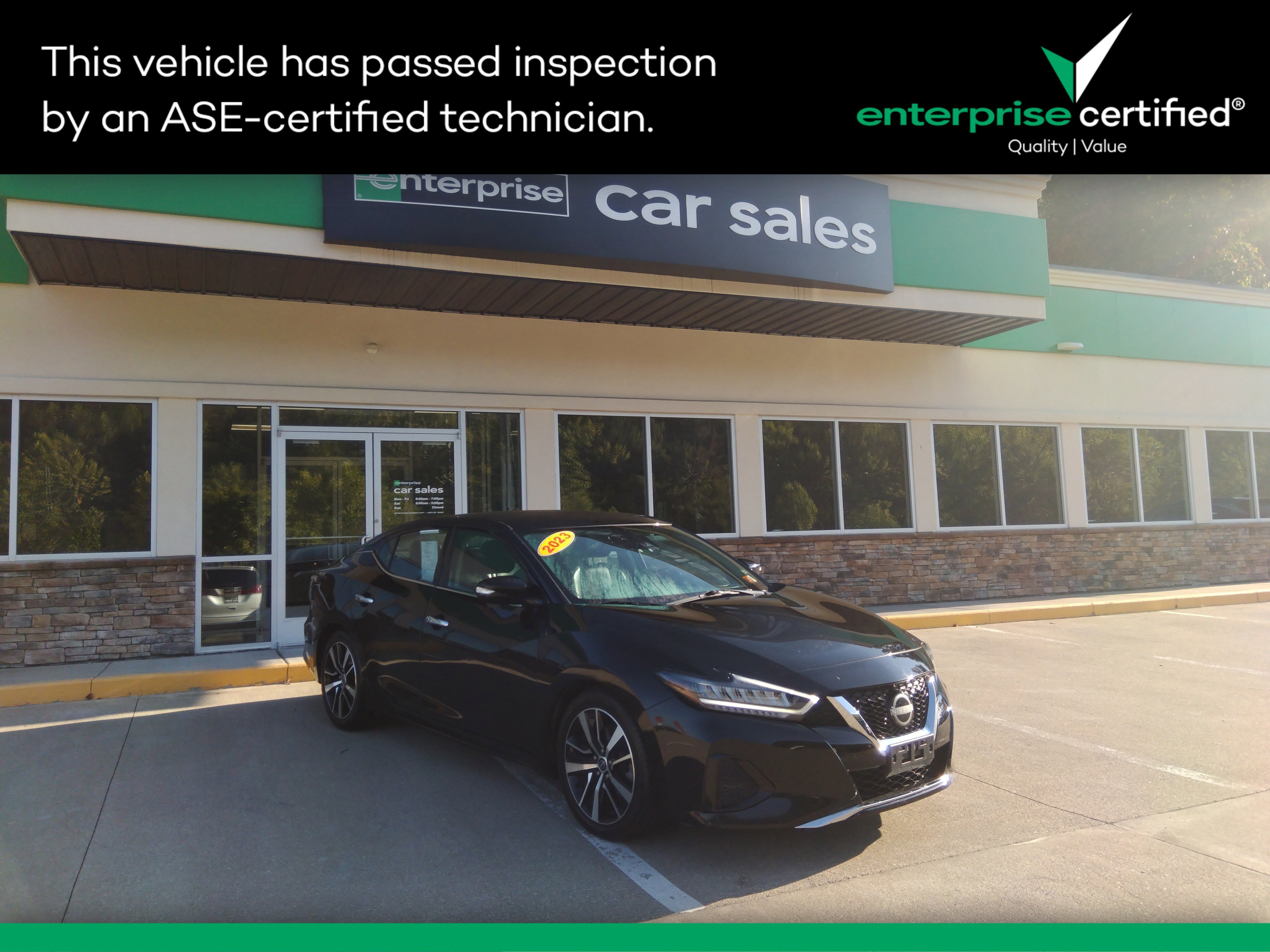 Used 2023 Nissan Maxima SV CVT