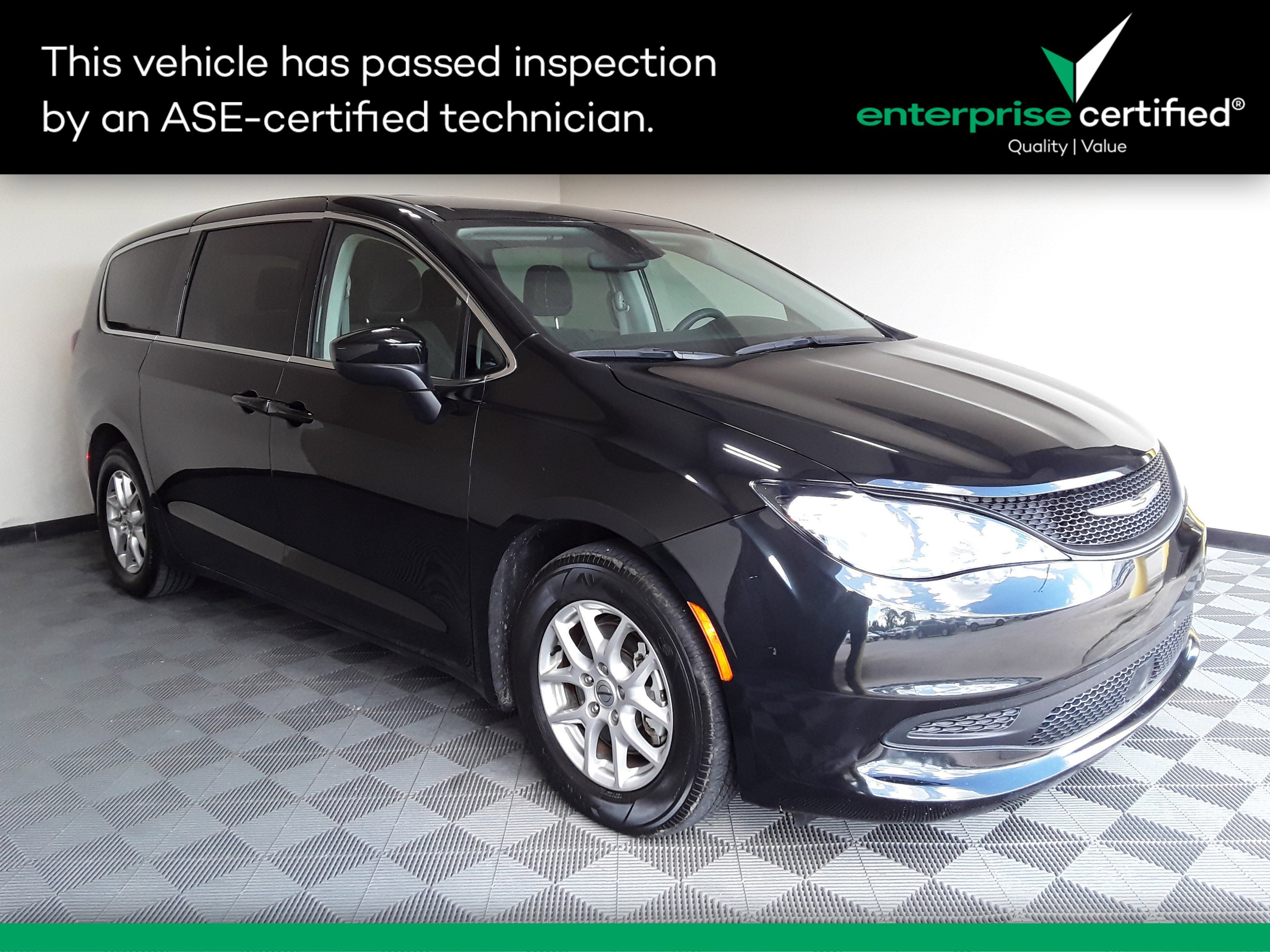 Used 2023 Chrysler Voyager LX FWD