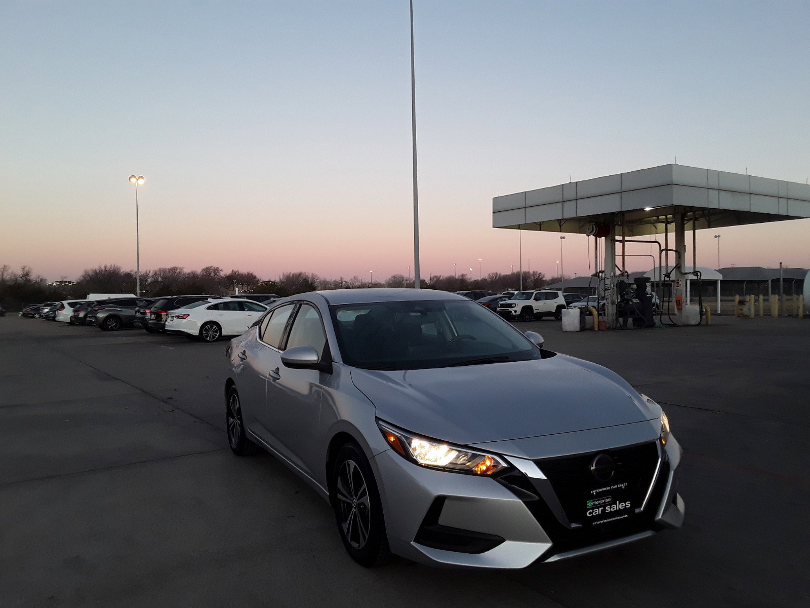 2021 Nissan Sentra SV CVT