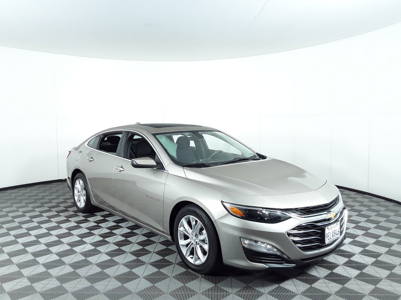 2022 Chevrolet Malibu 4dr Sdn LT