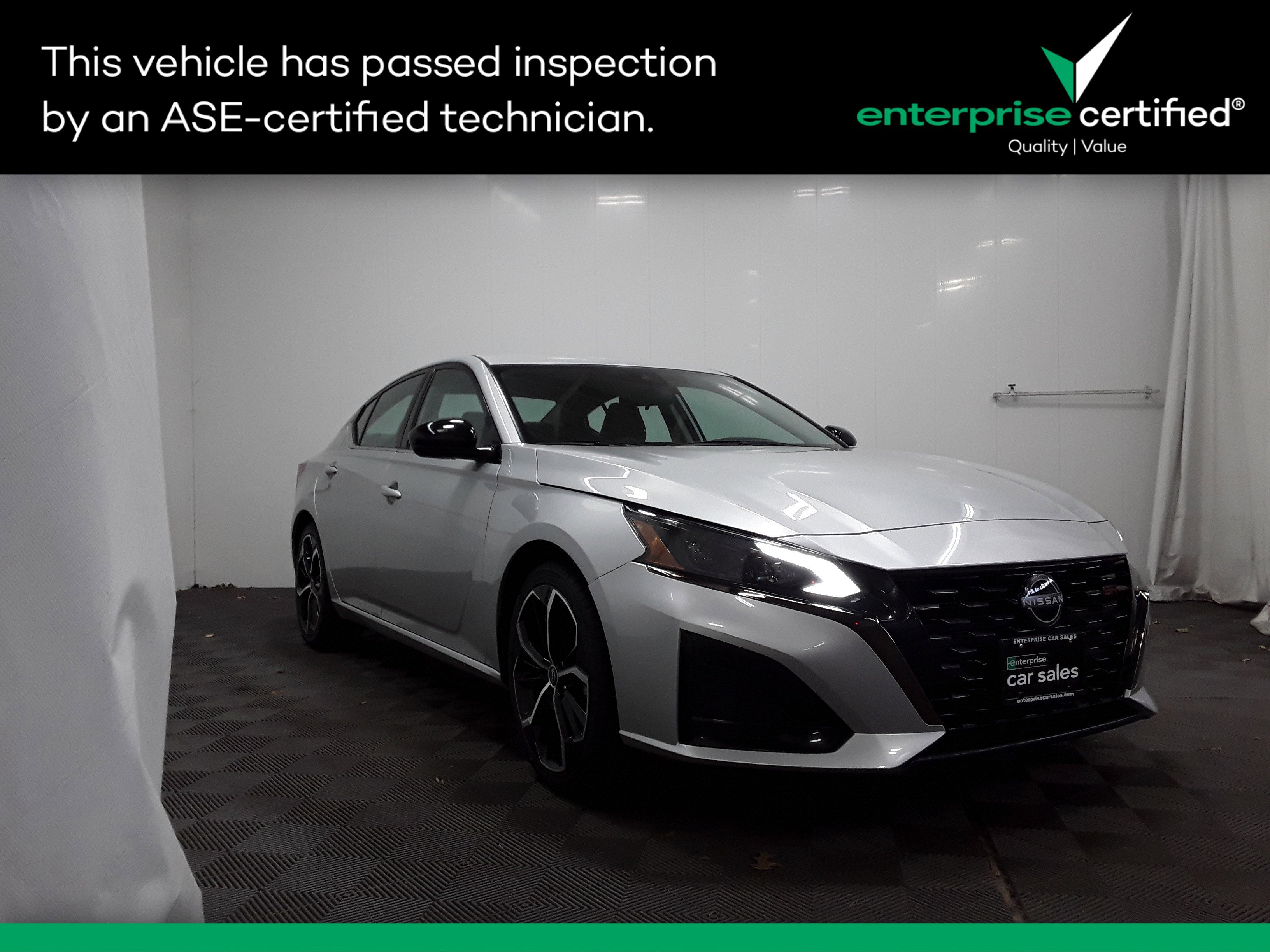 Used 2024 Nissan Altima 2.5 SR Sedan