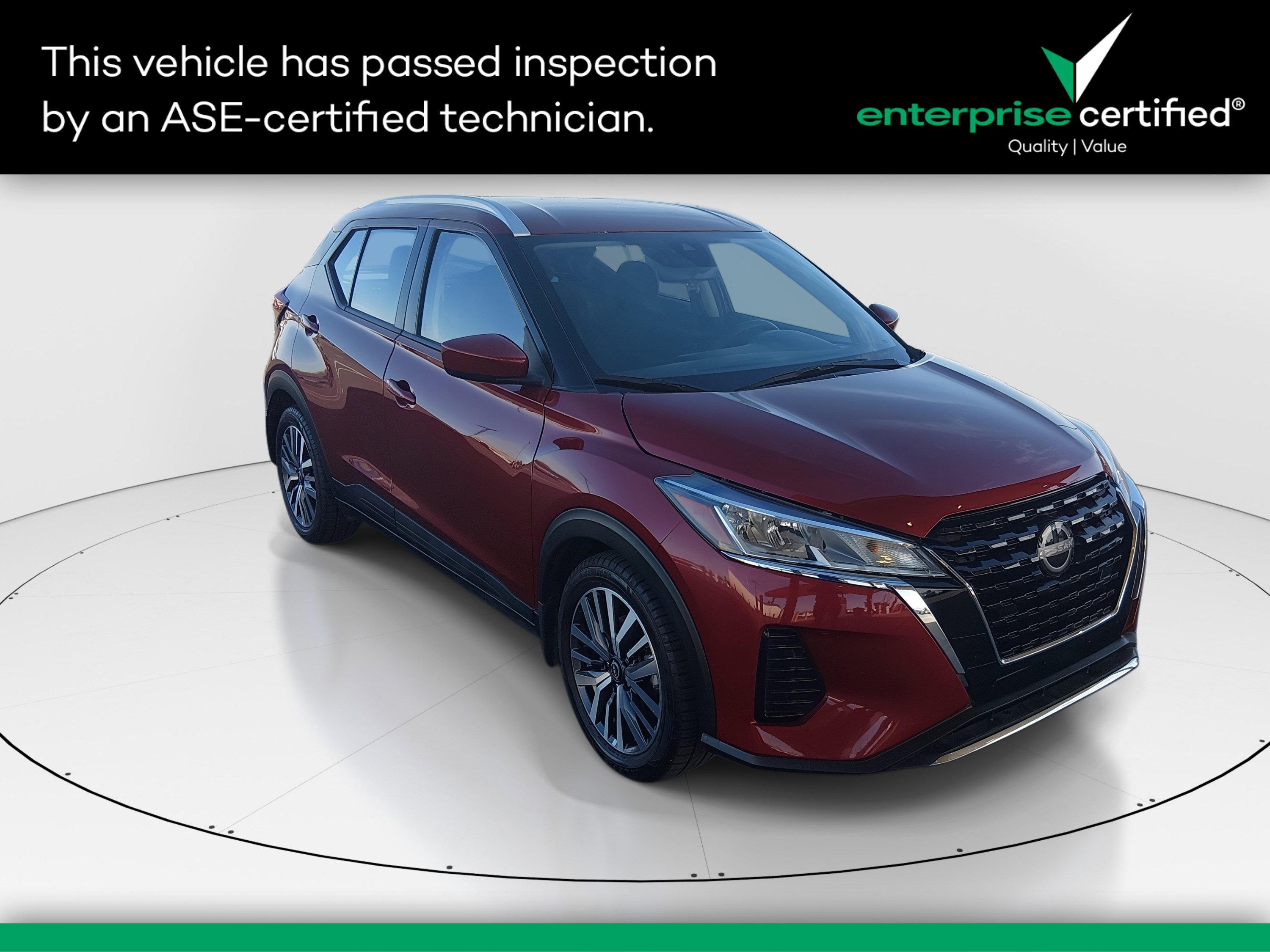 2023 Nissan Kicks SV's photo