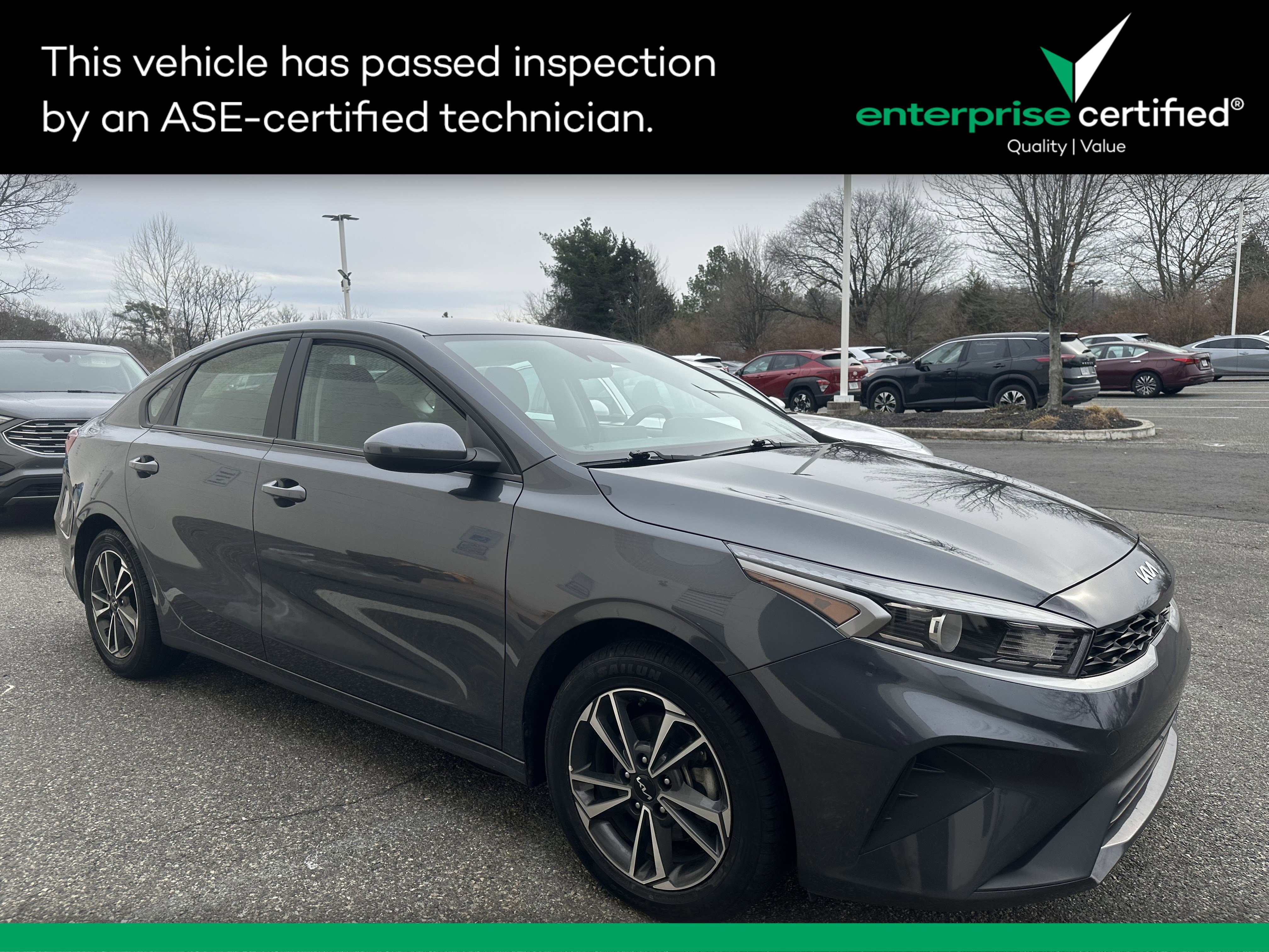 2024 Kia Forte LXS's photo