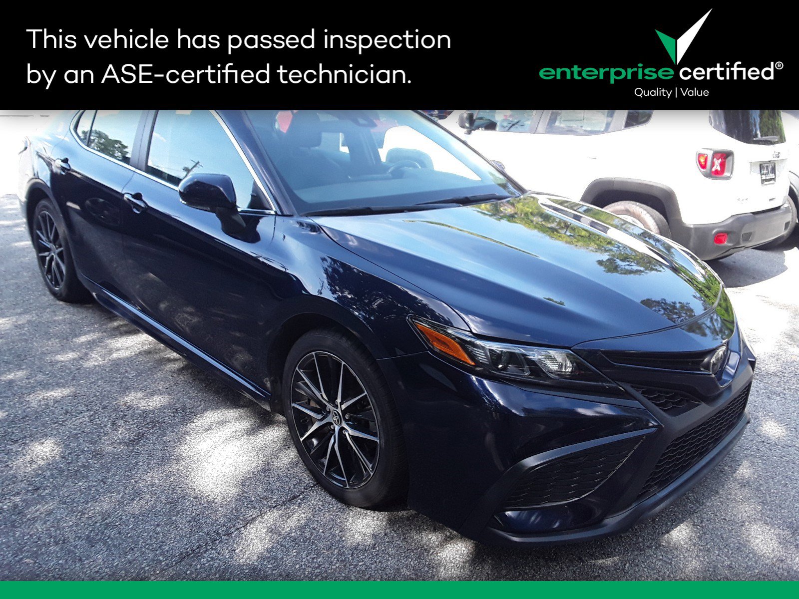 Used 2022 Toyota Camry SE Auto