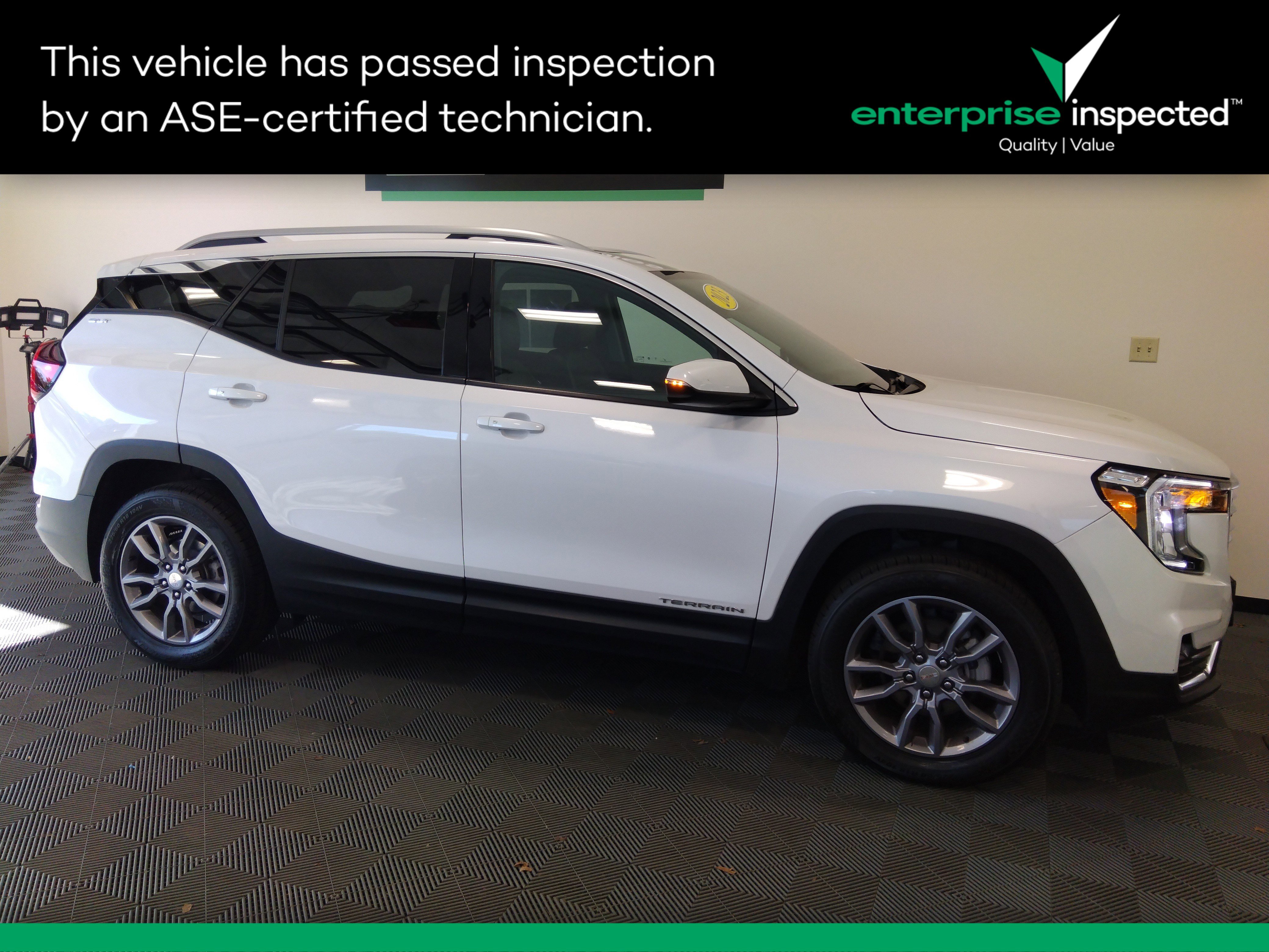 2023 GMC Terrain AWD 4dr SLT