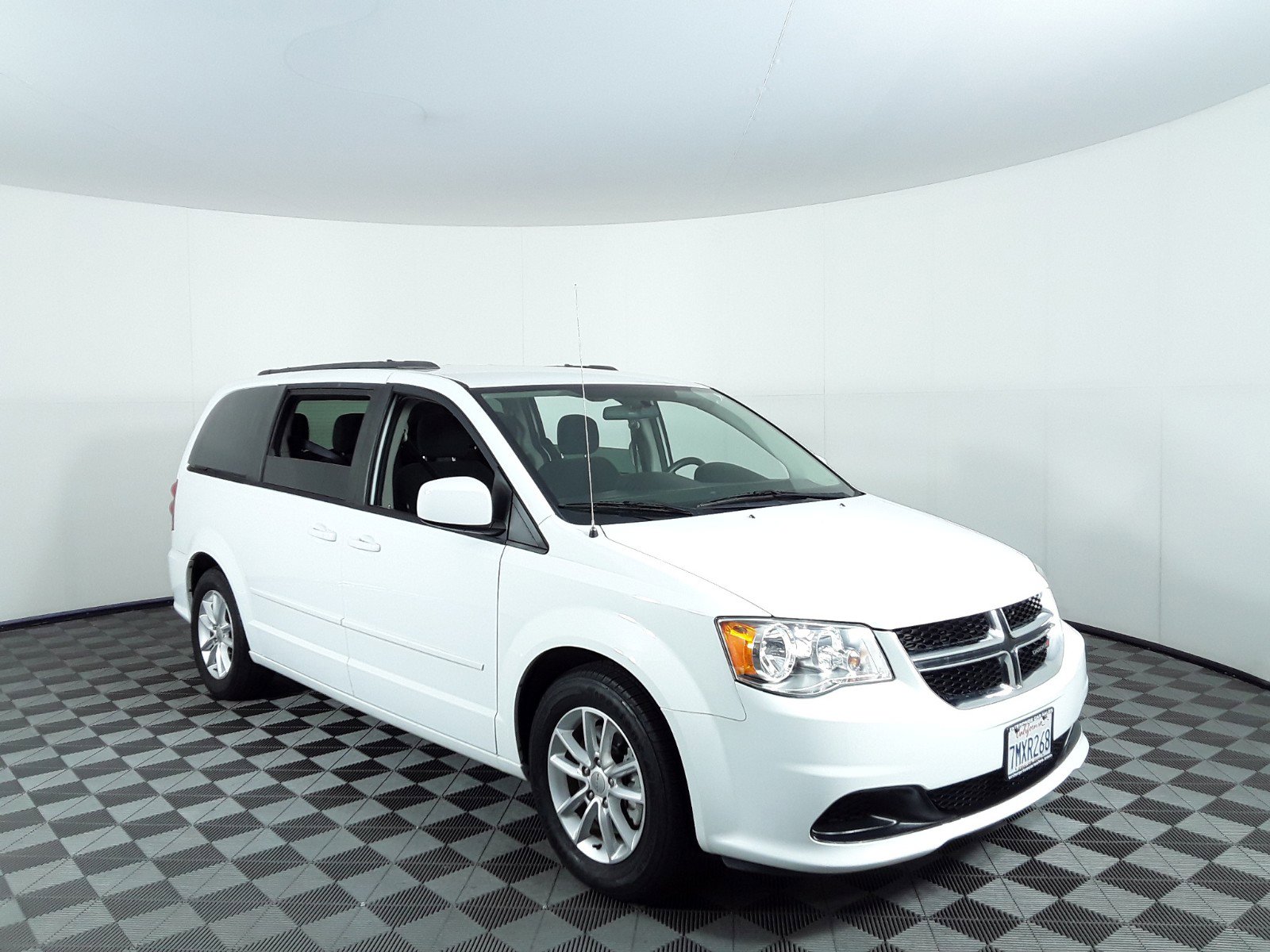 Used 2016 Dodge Grand Caravan 4dr Wgn SXT