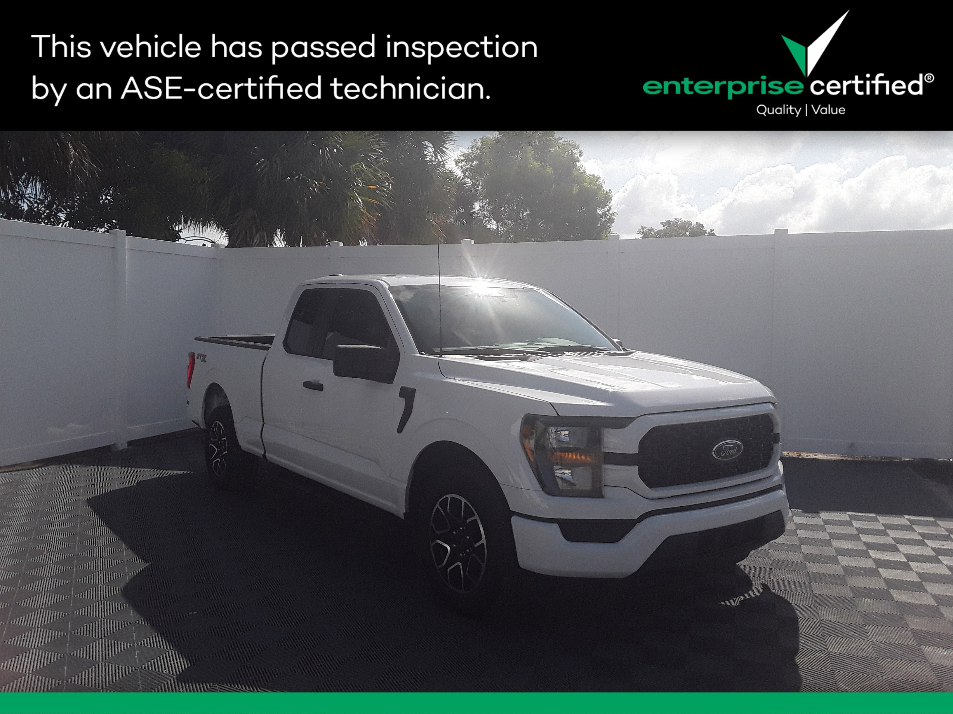2023 Ford F-150 XL 2WD SuperCab 6.5' Box