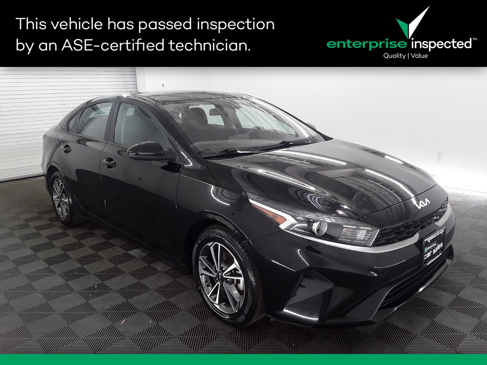 Used 2023 Kia Forte LXS IVT