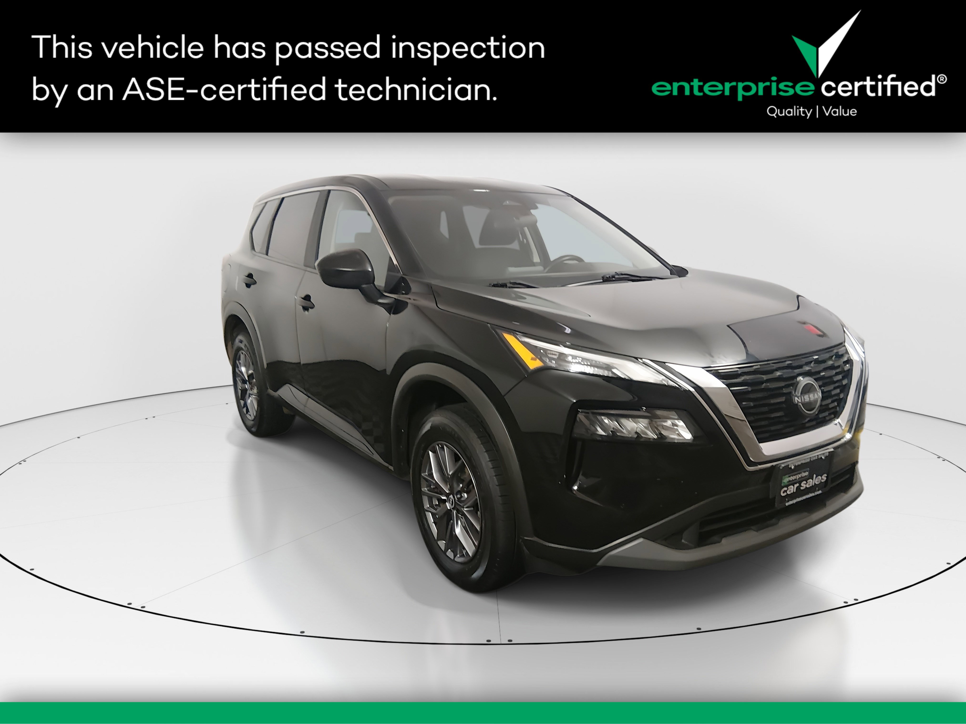 2023 Nissan Rogue S's photo