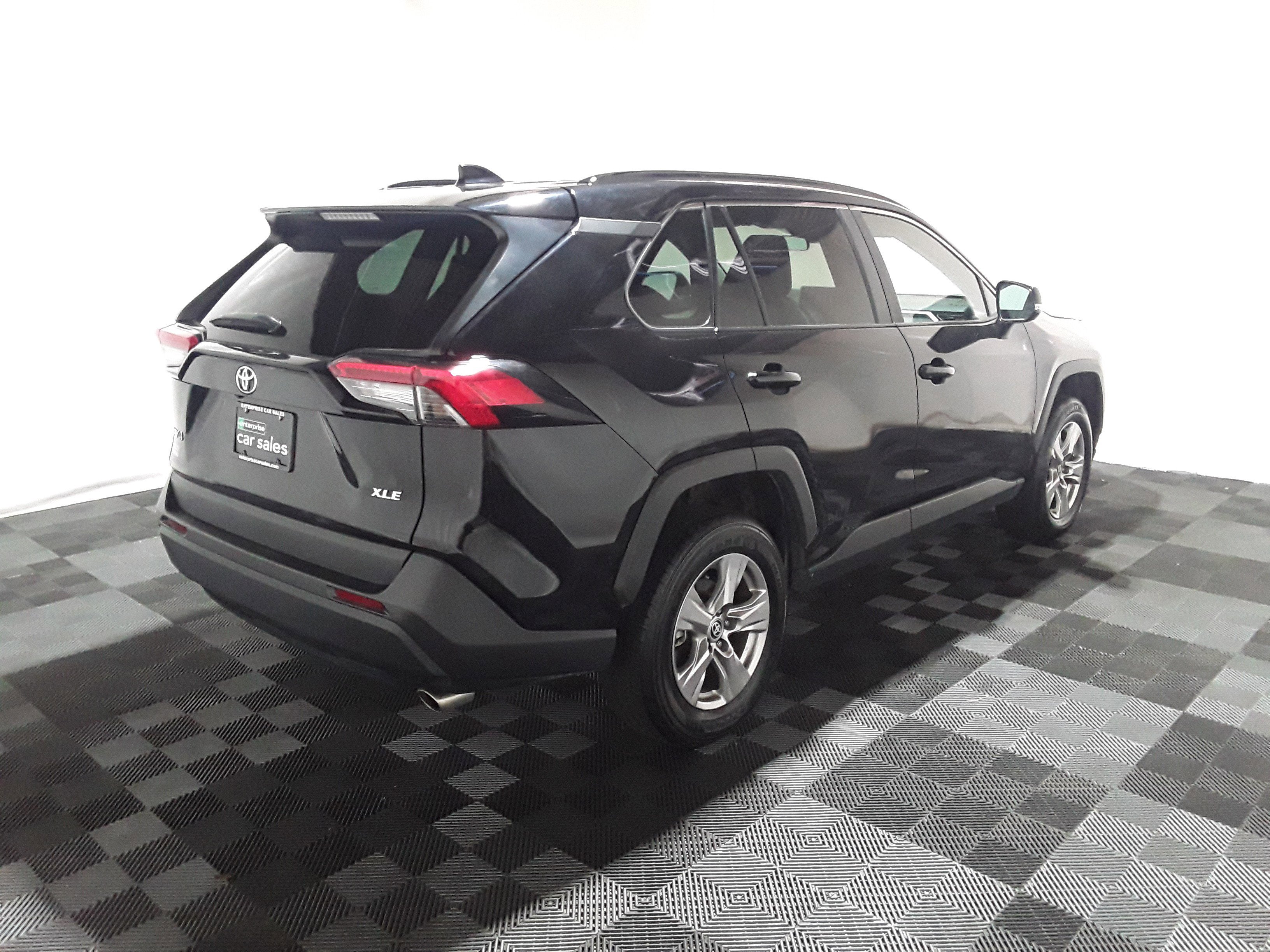 Image 3 of Used 2023 Toyota RAV4 XLE FWD