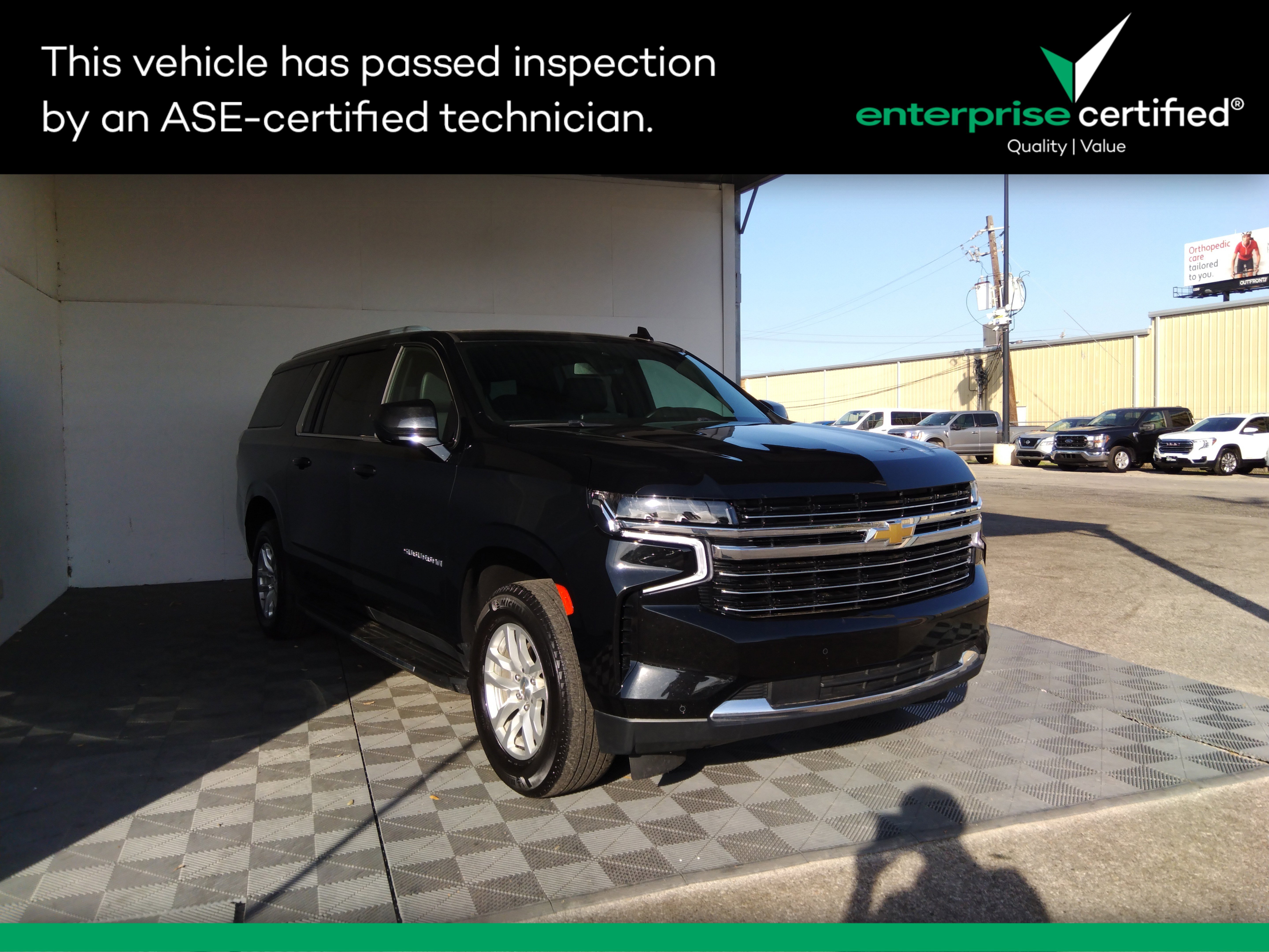 2023 Chevrolet Suburban 2WD 4dr LT