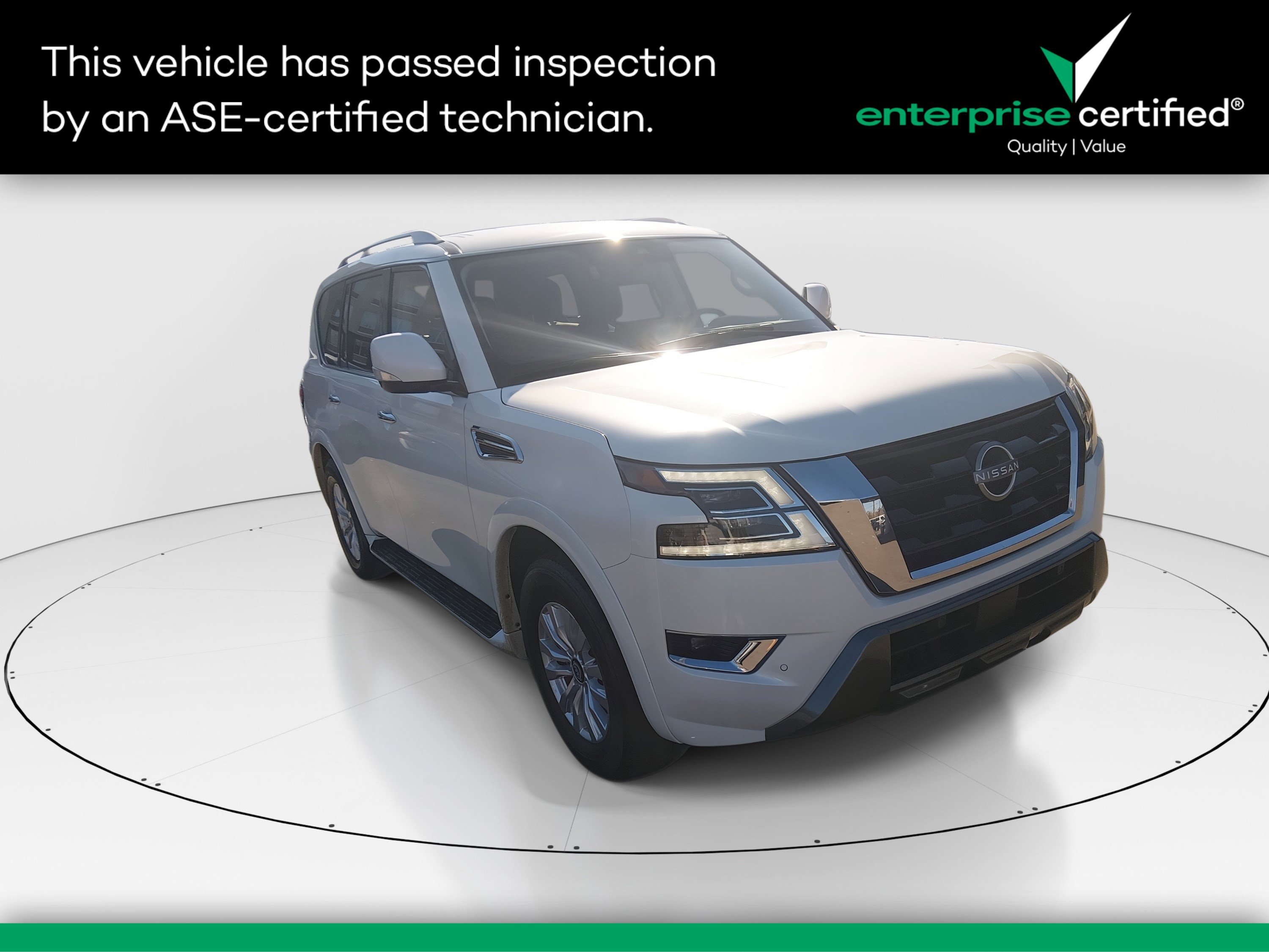 2024 Nissan Armada SV's photo