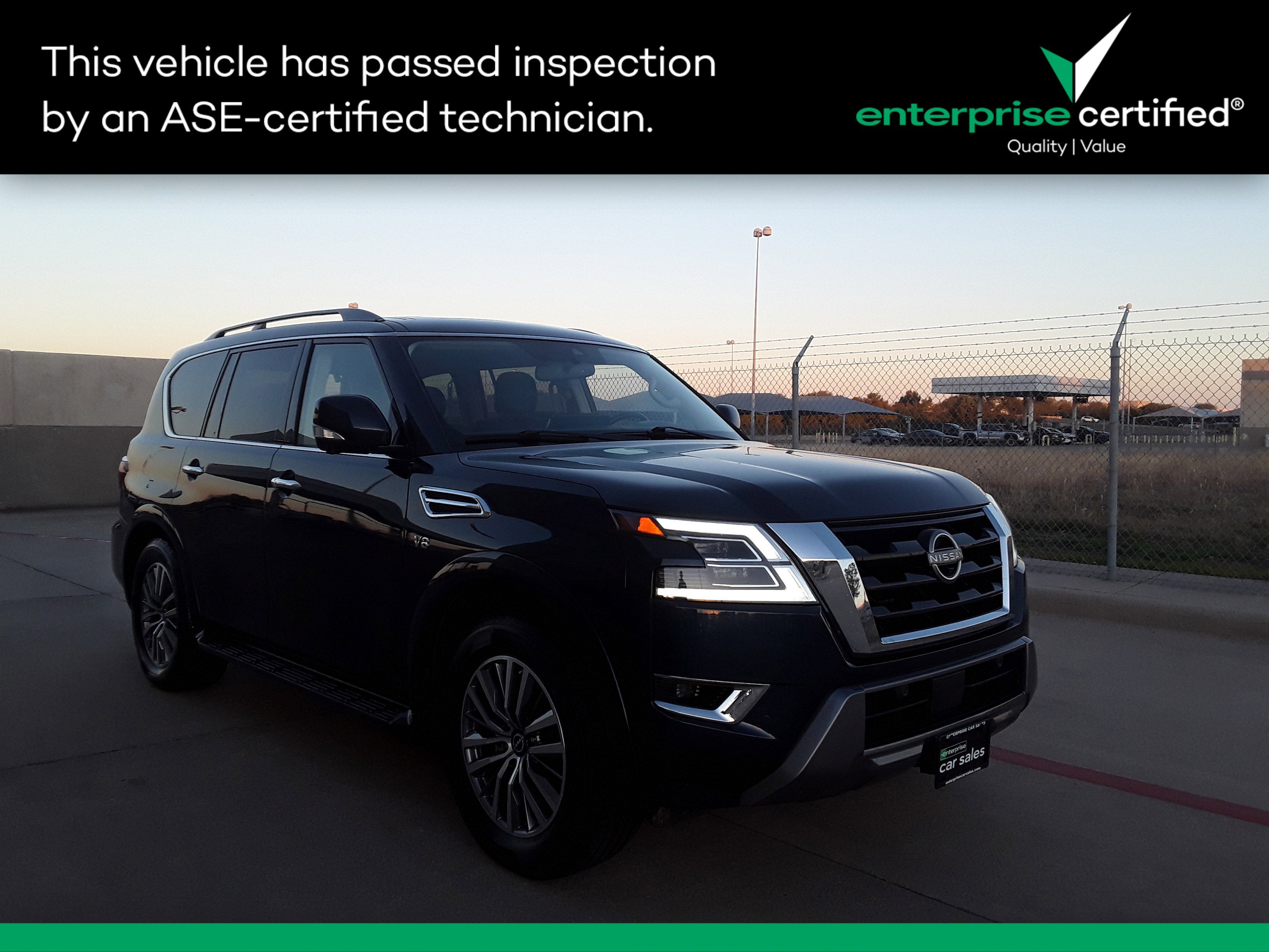 2022 Nissan Armada SL's photo