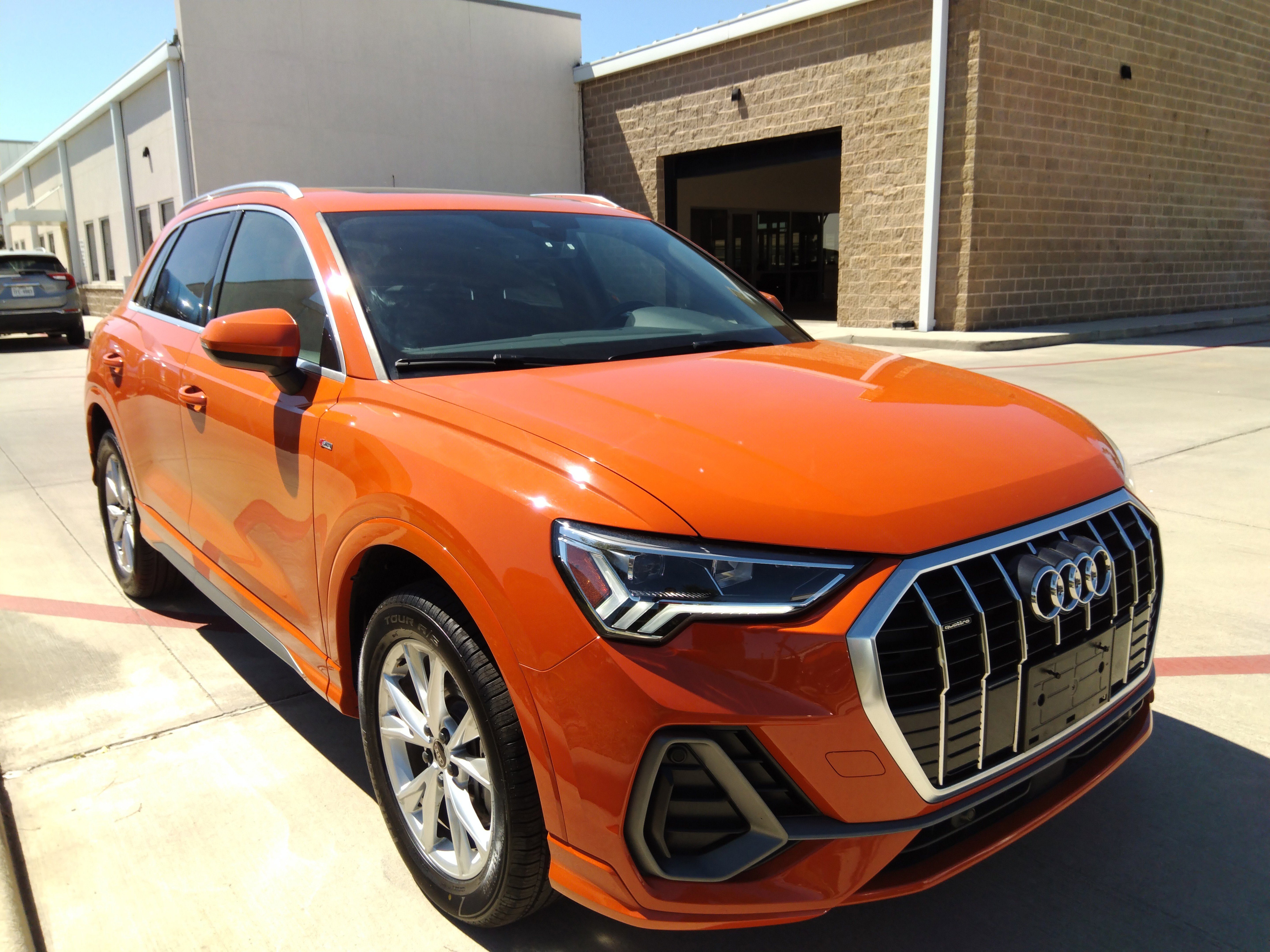 2024 Audi Q3 S line Premium quattro