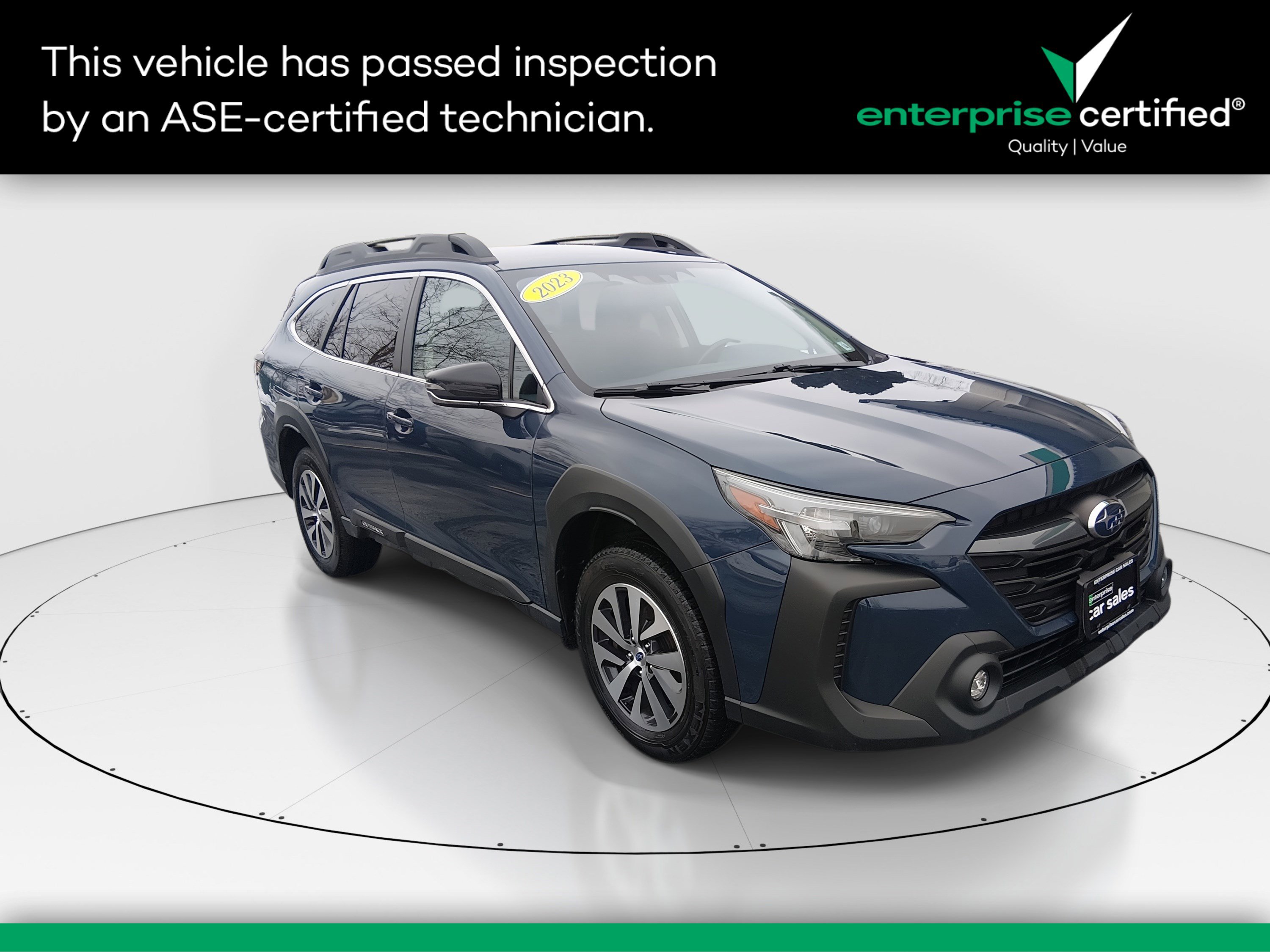 2023 Subaru Outback Premium's photo