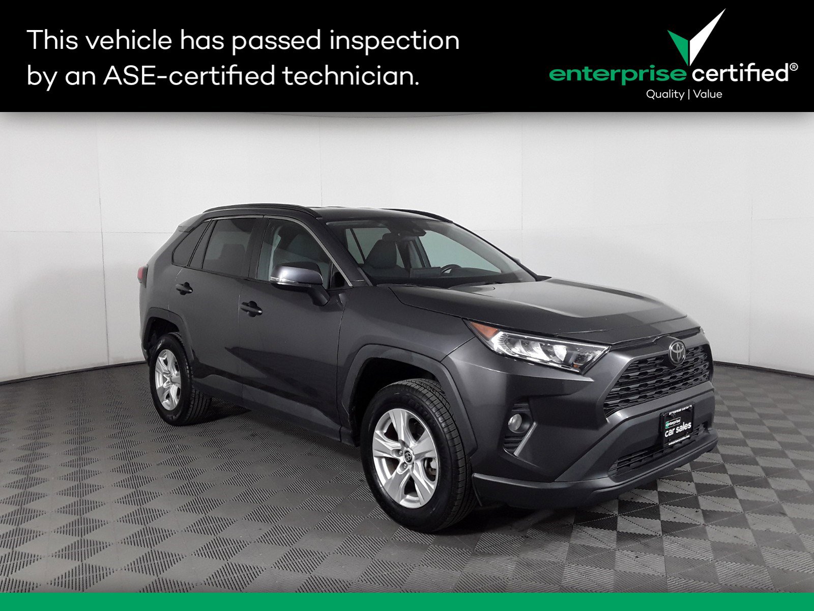 Used 2021 Toyota RAV4 XLE FWD