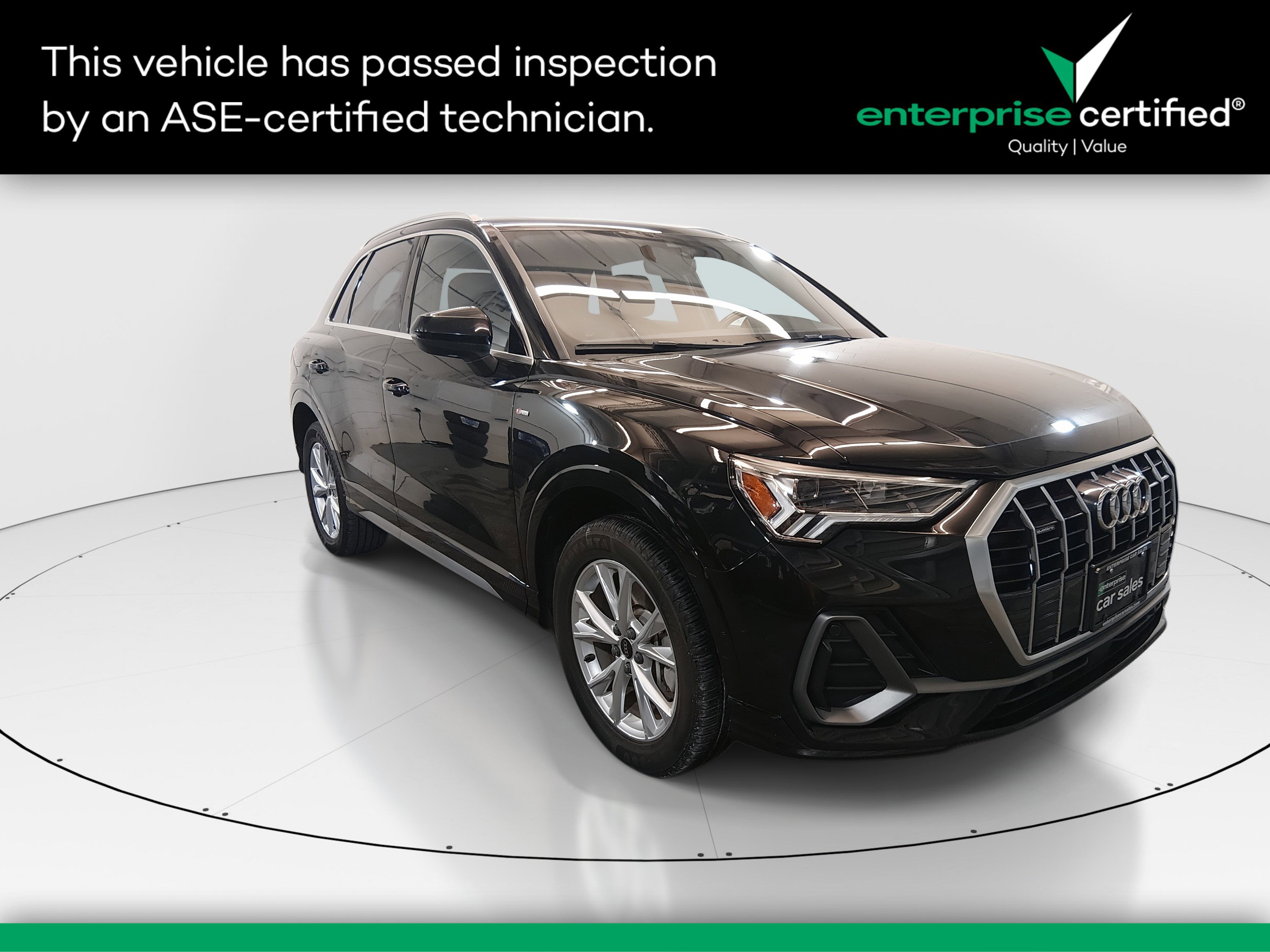 2023 Audi Q3 S Line Premium's photo