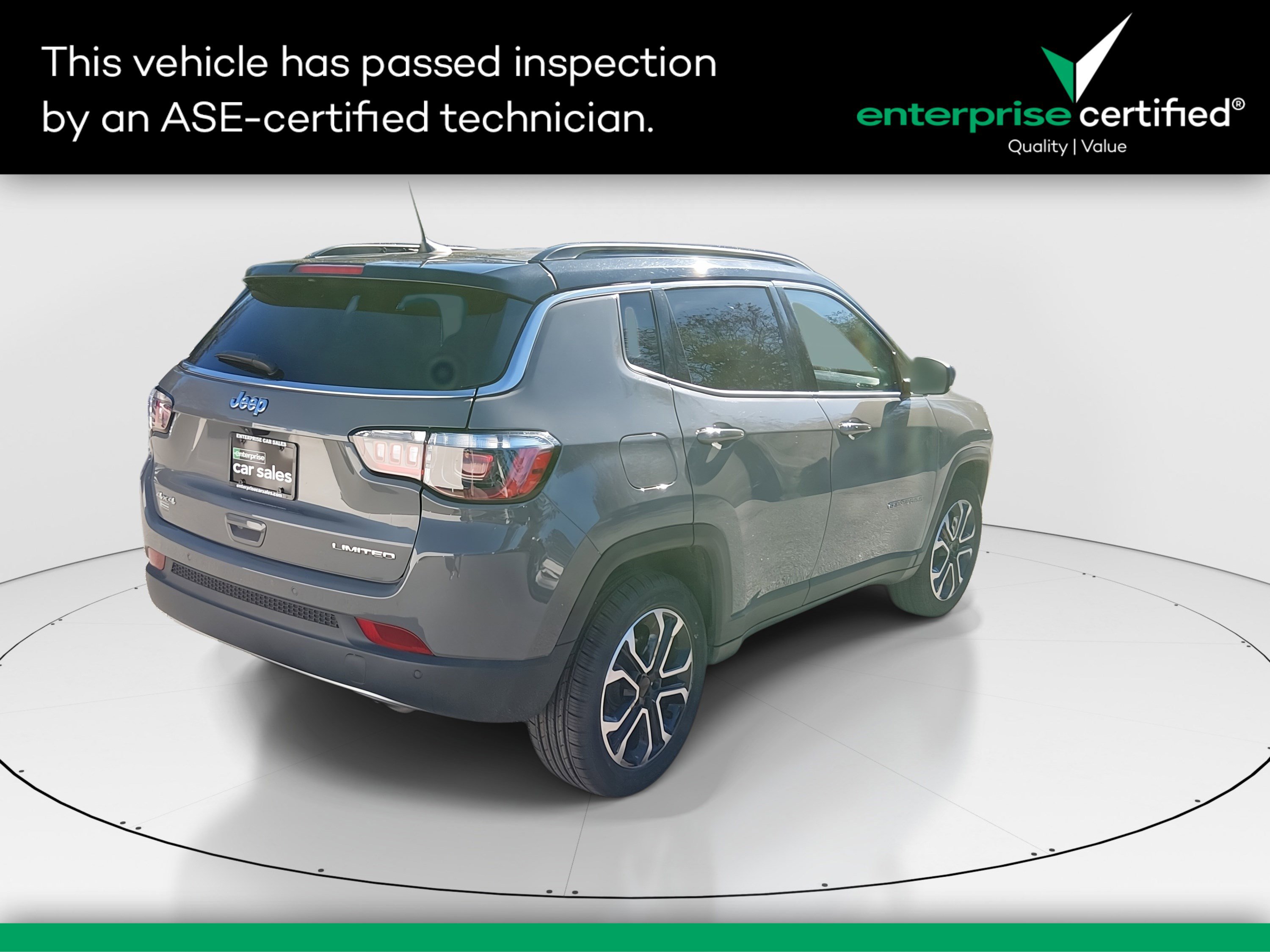 2023 Jeep Compass Limited's photo