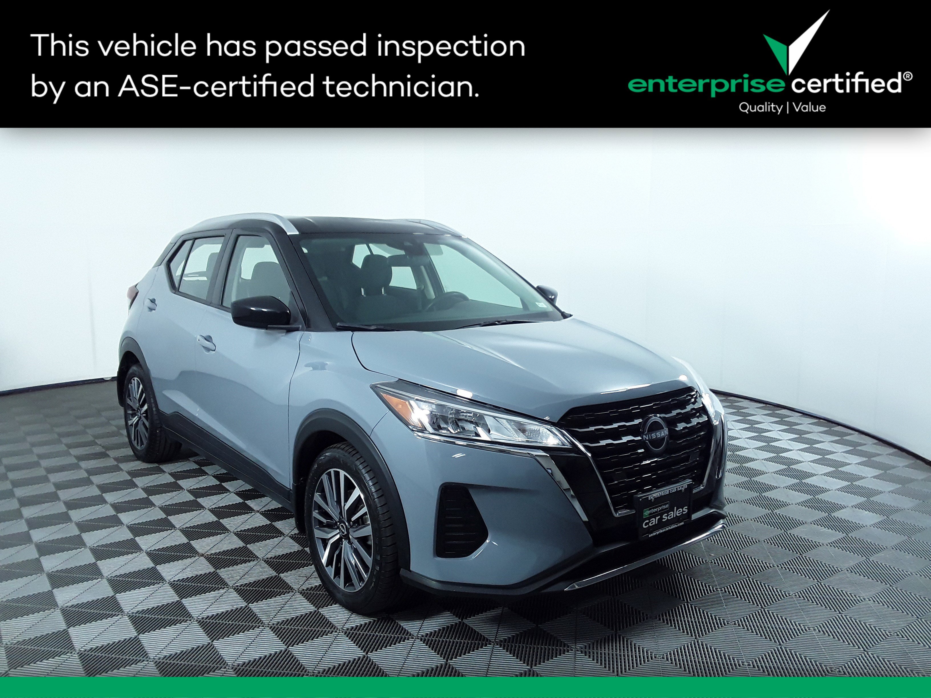 Used 2023 Nissan Kicks SV FWD