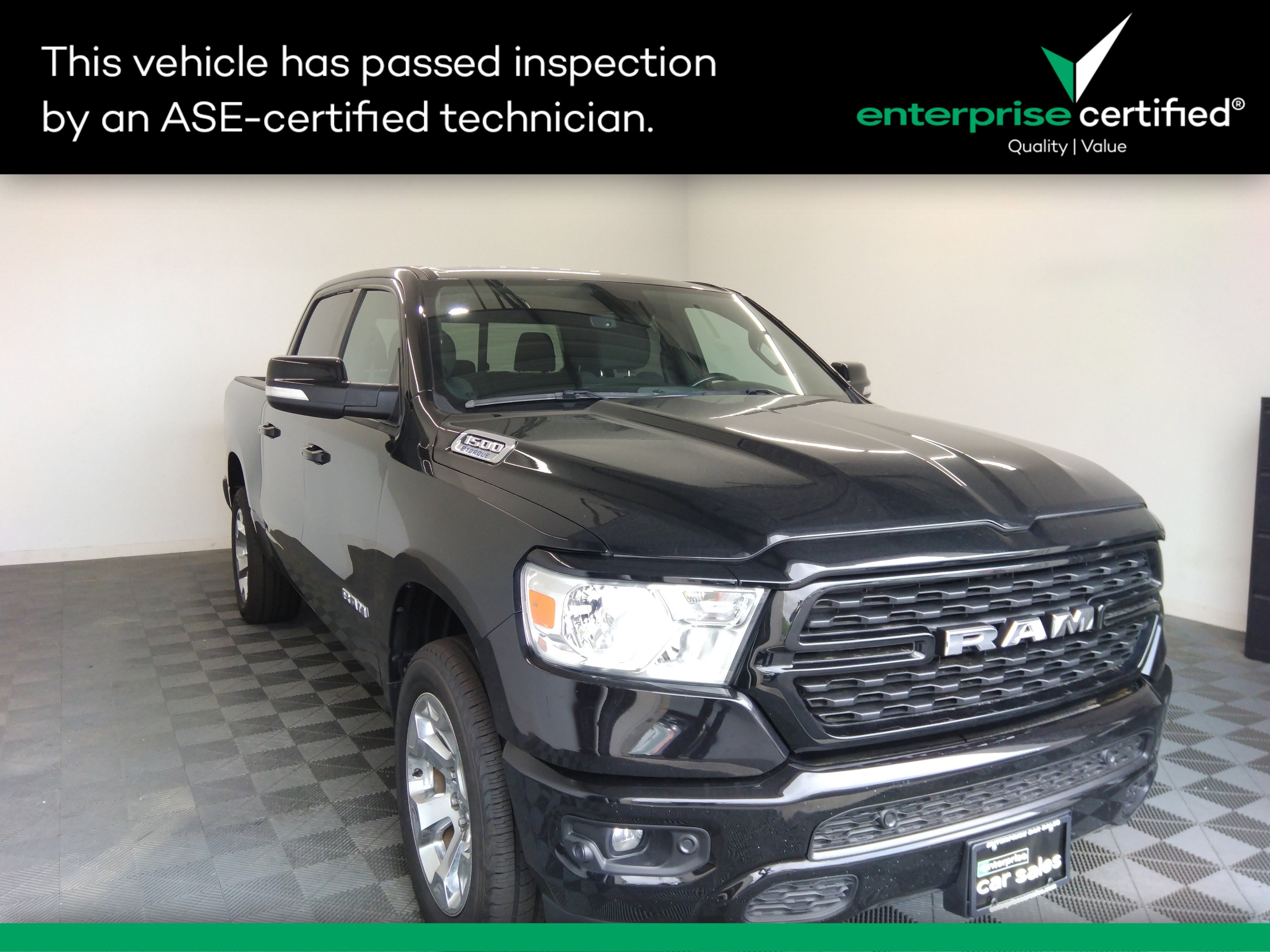 2022 Ram 1500 Big Horn 4x4 Crew Cab 5'7