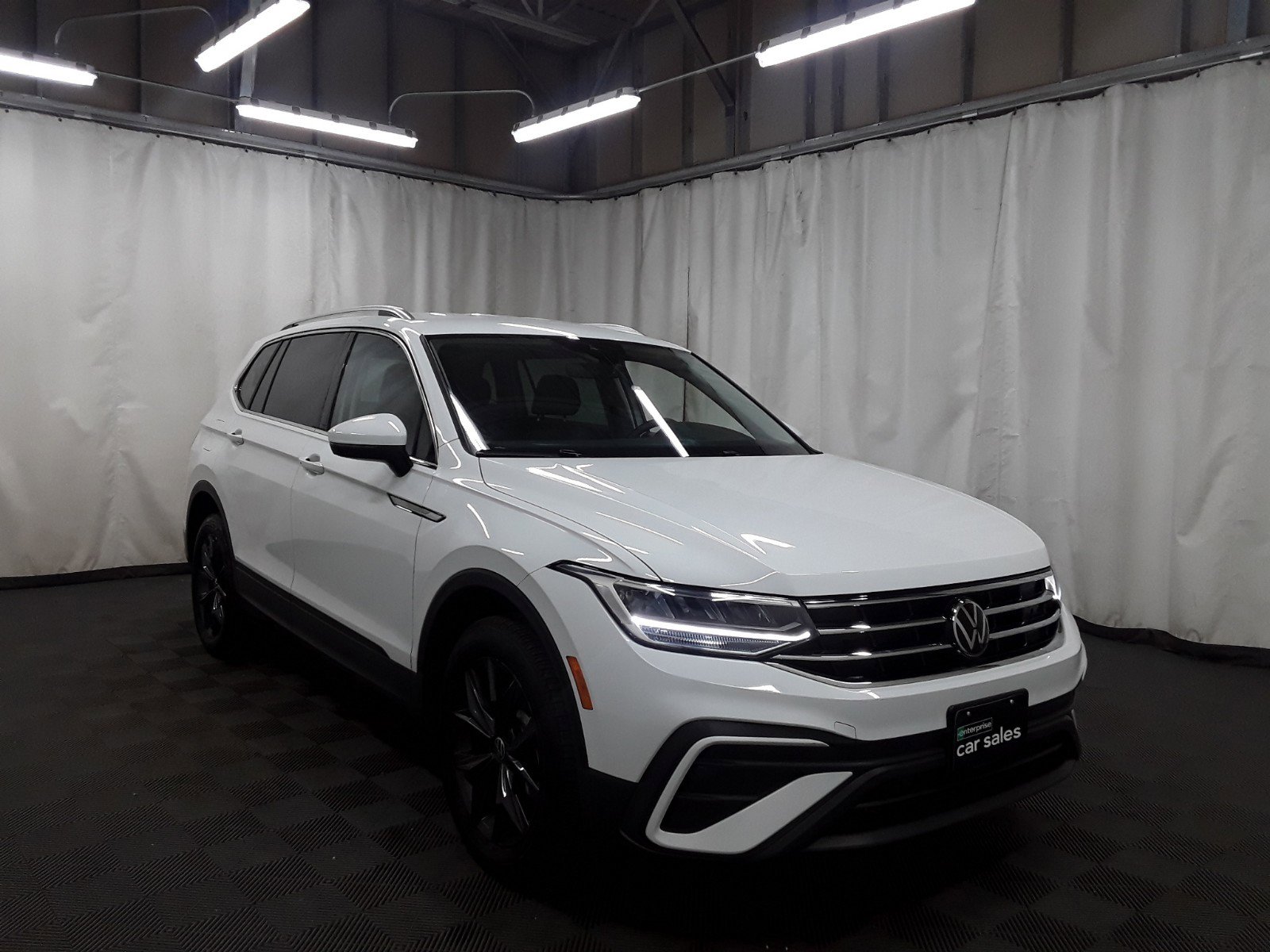 2024 Volkswagen Tiguan SE 2.0T FWD