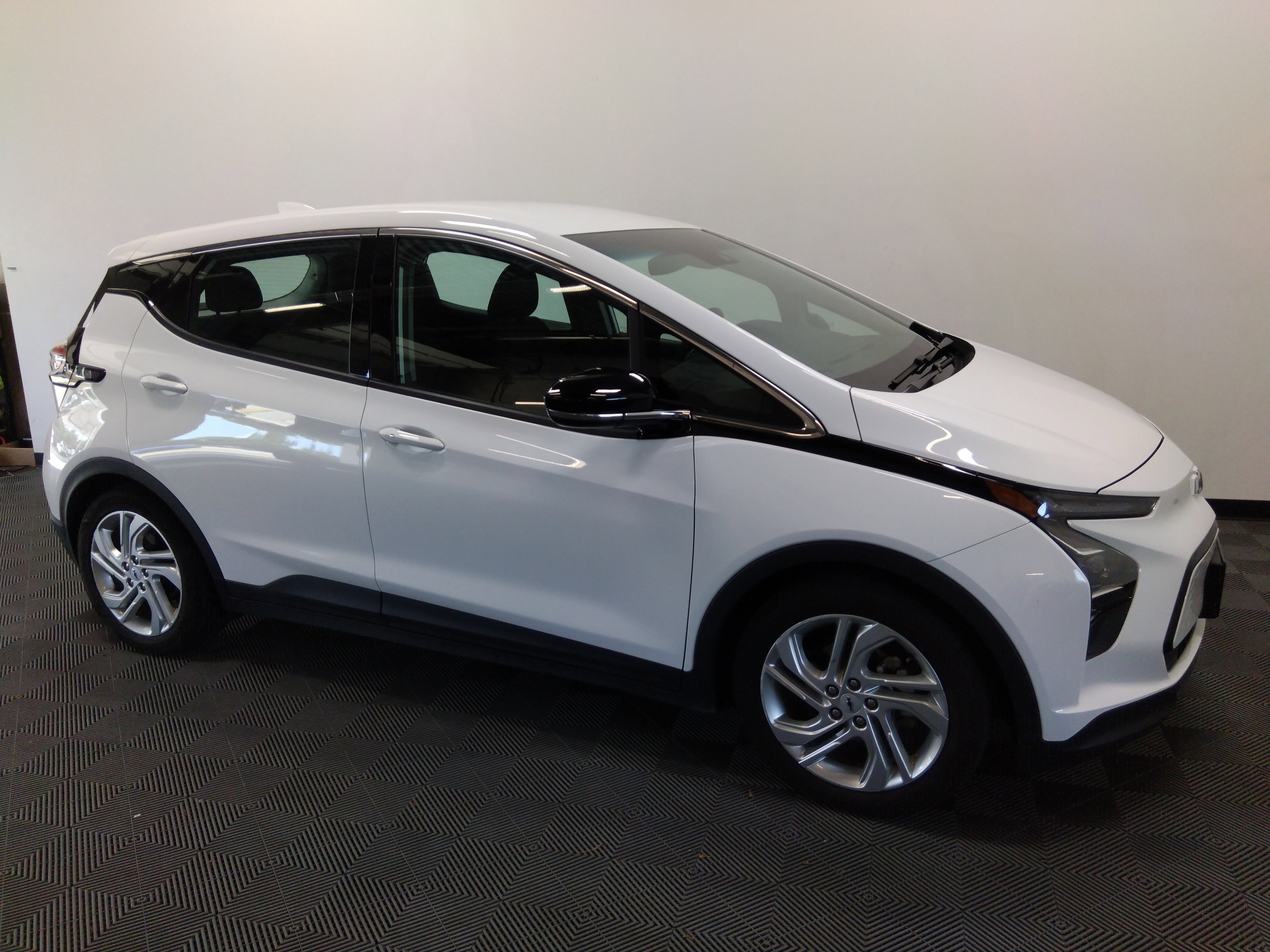 Used 2023 Chevrolet Bolt EV 5dr Wgn 1LT