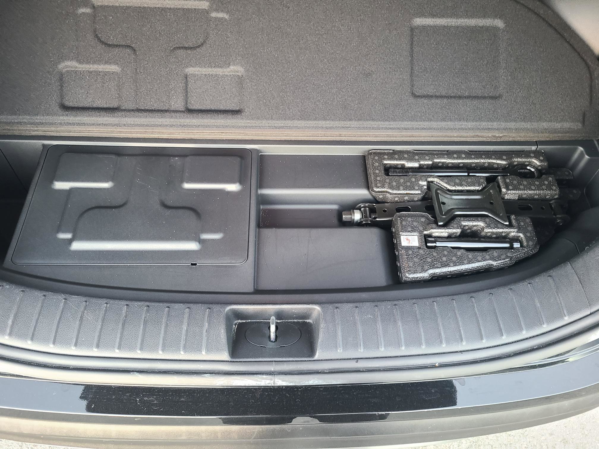 Image of Used 2023 Hyundai Santa Fe Plug-In Hybrid Limited AWD