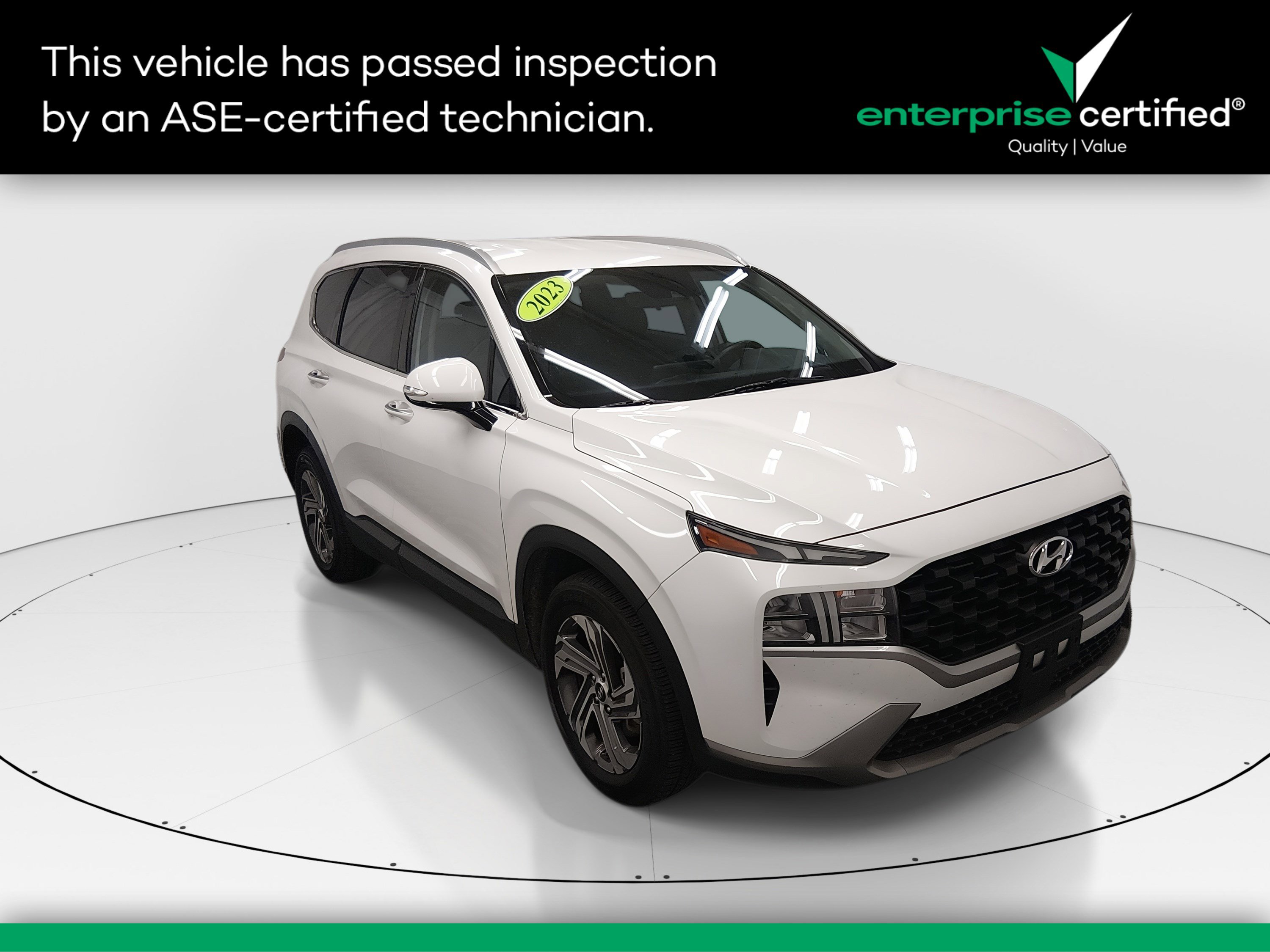 2023 Hyundai Santa Fe SEL's photo