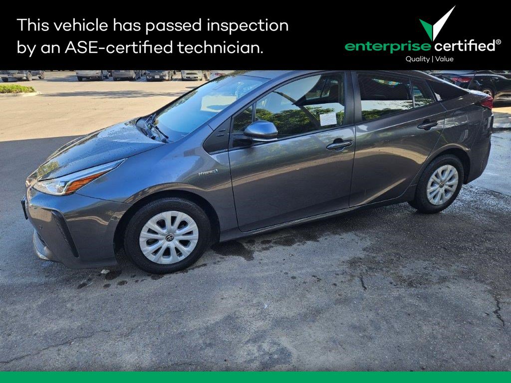 2022 Toyota Prius LE